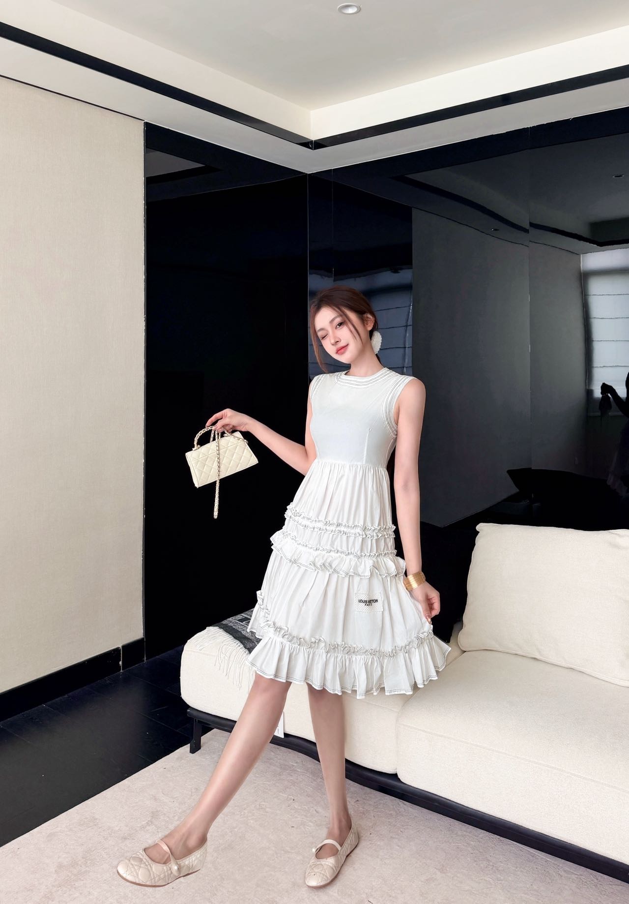 Loui 26ss ruffle sleeveless dress