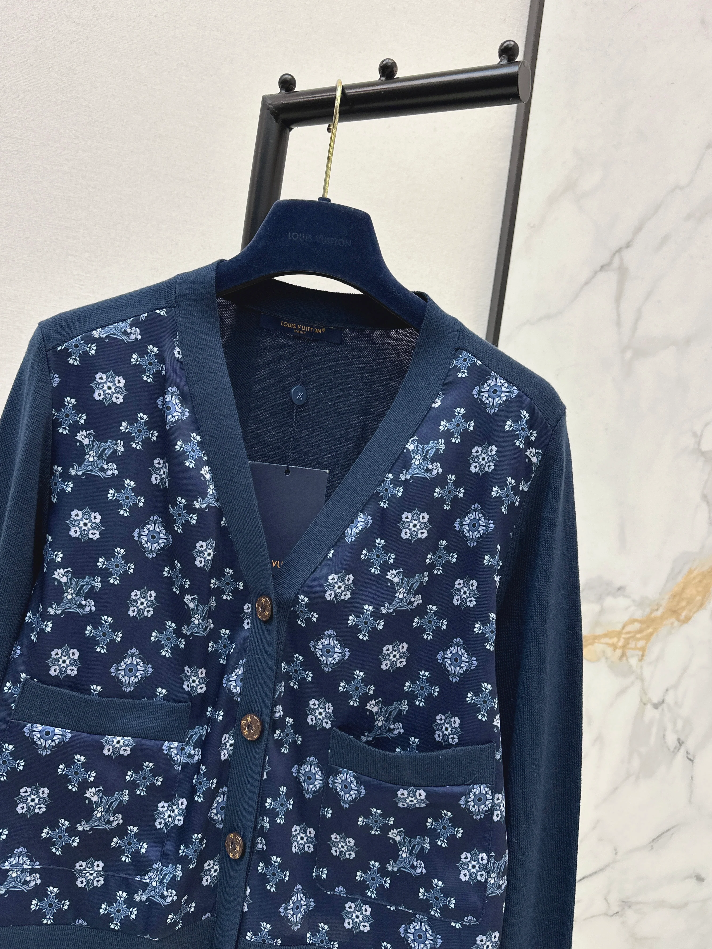 Louis 26ss print contract knit sweater