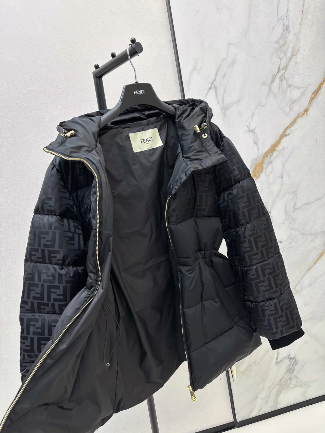 Fend 25fw down jacket