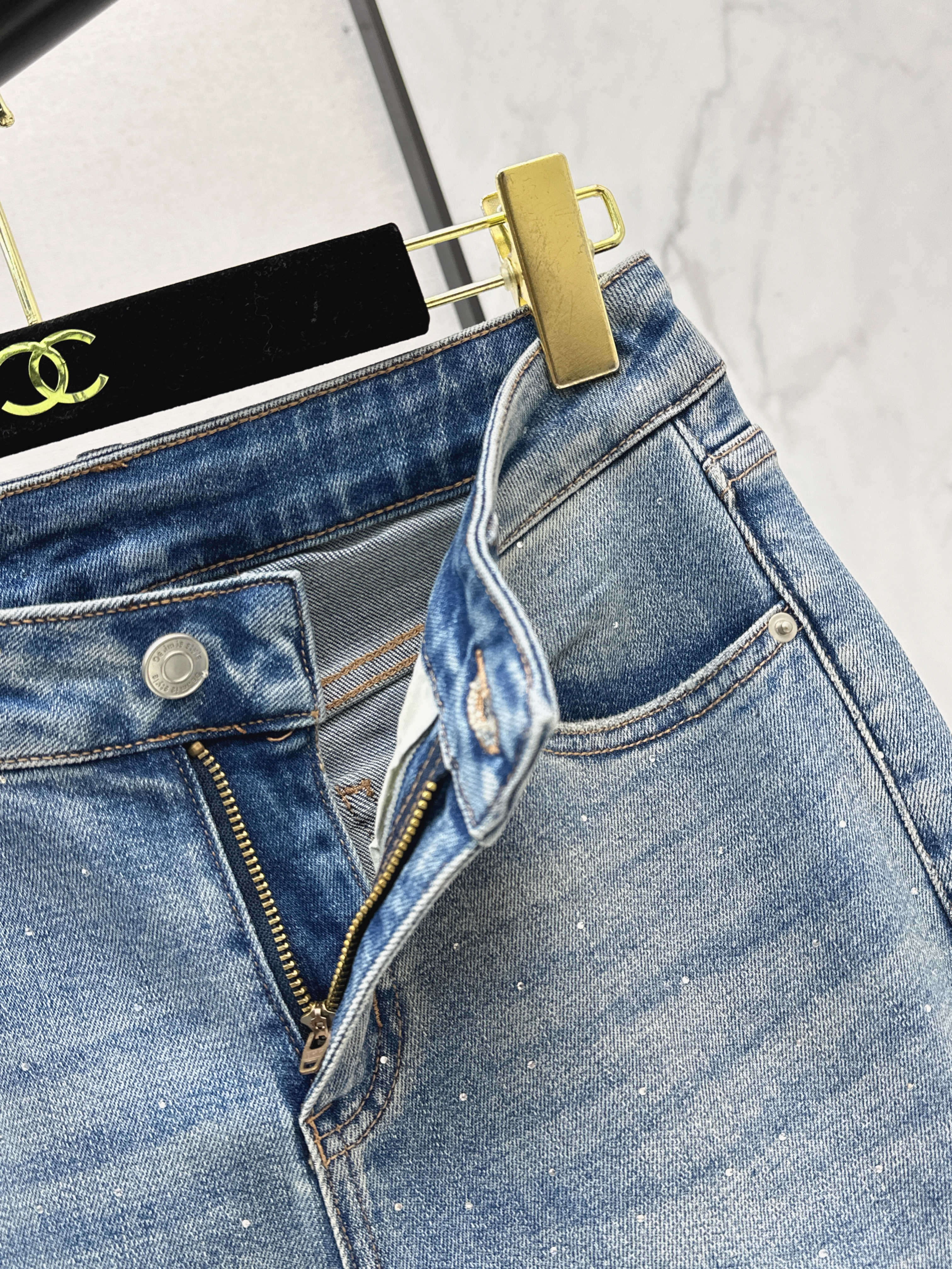 Chan 26ss rhinestone flared jeans