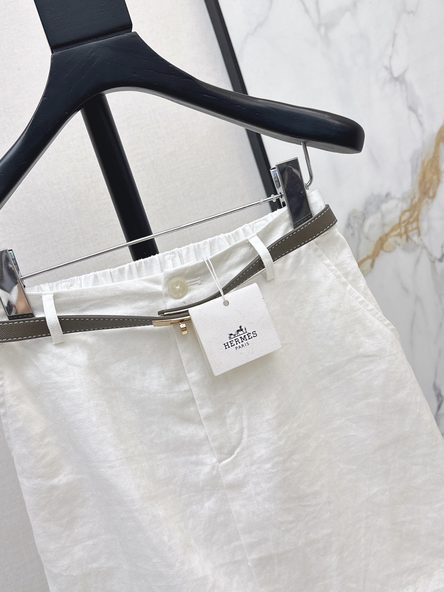 Her 26ss belted skirt