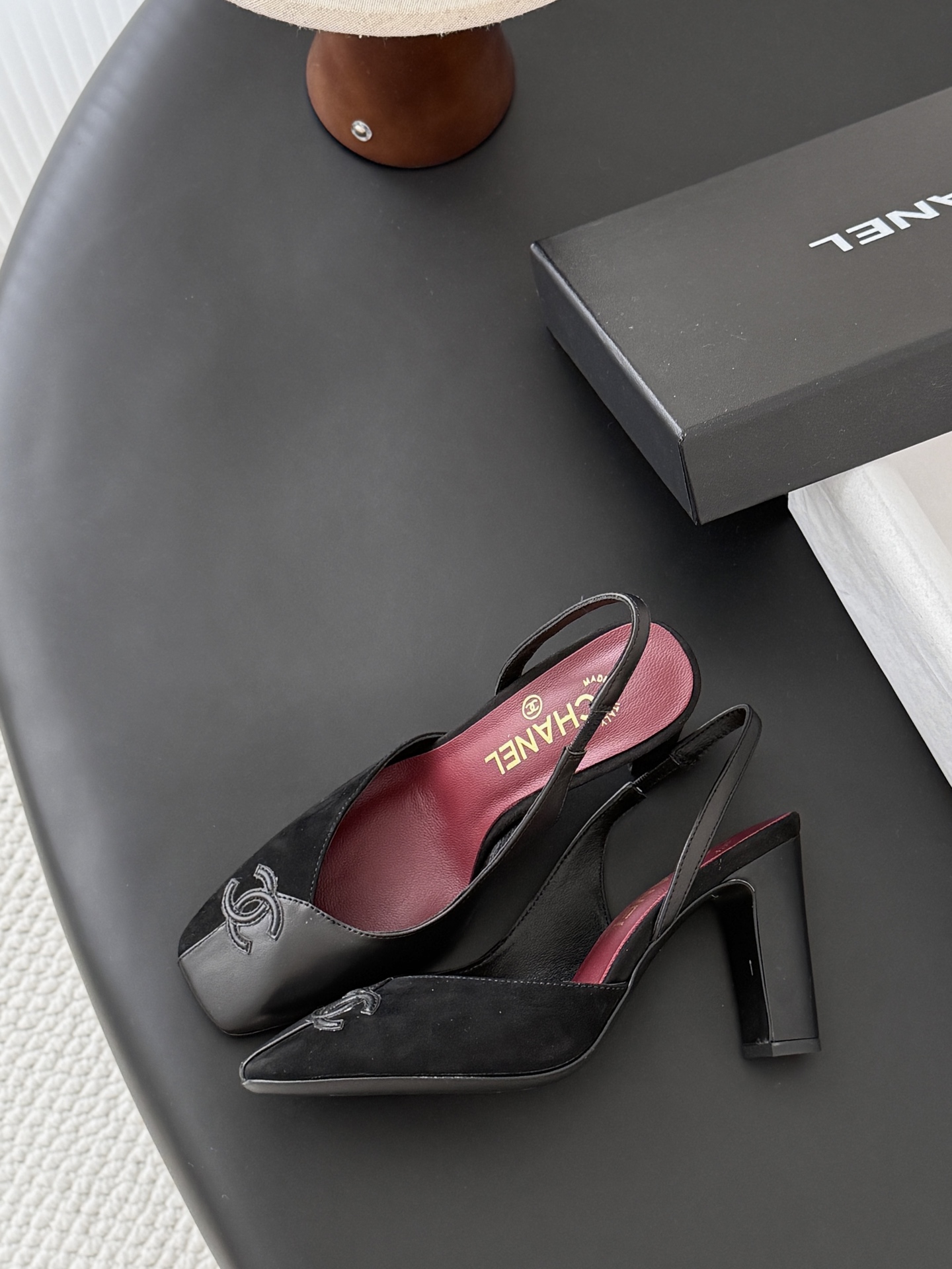 Chan 26ss slingback heel