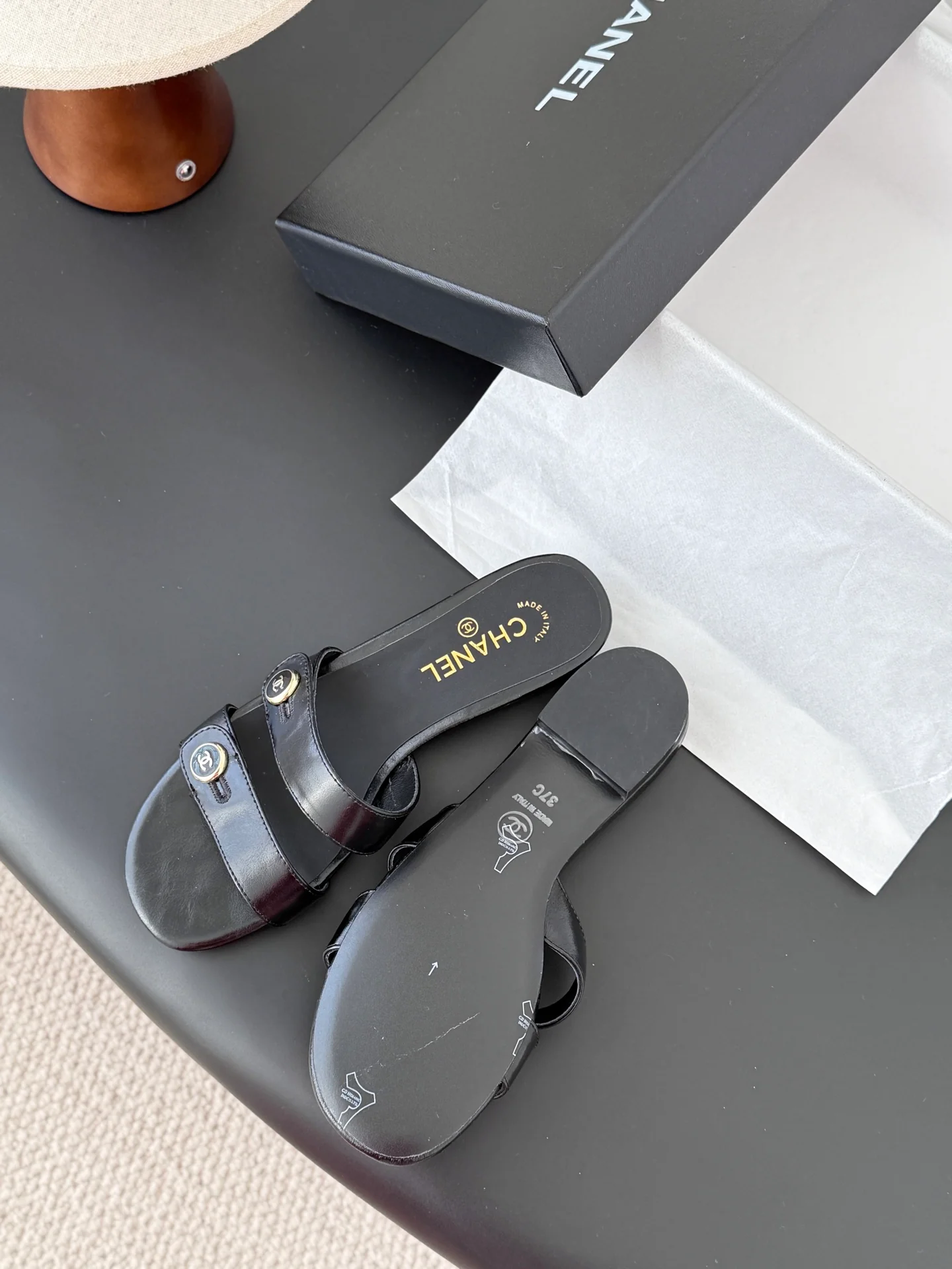 Chan 26ss sandals