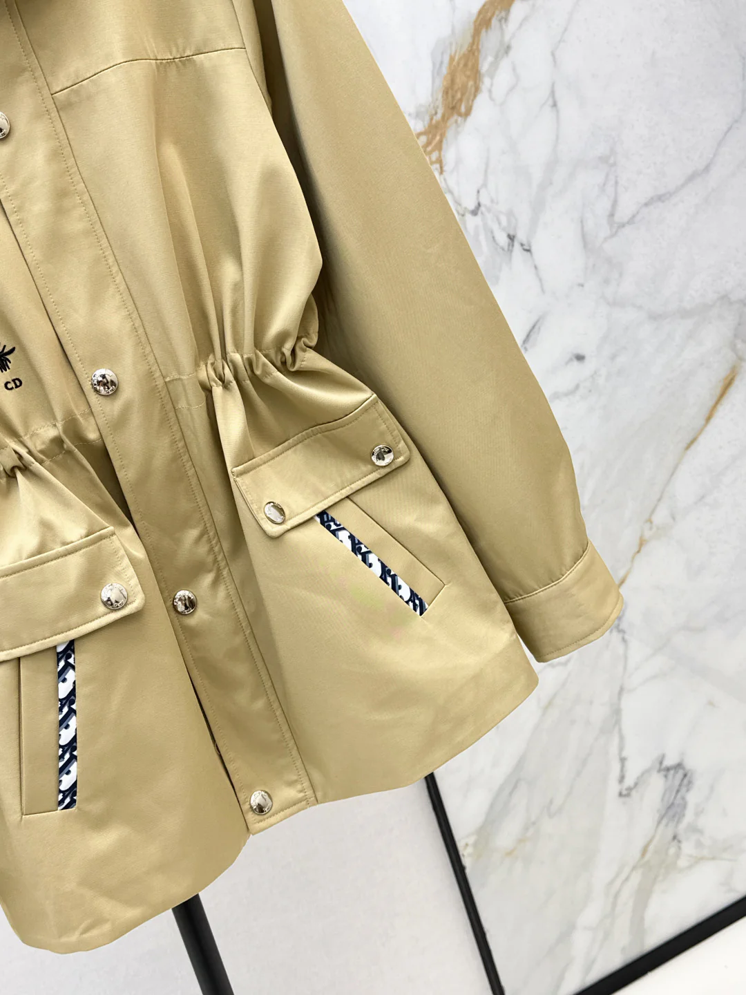 CD 25fw hooded trench coats