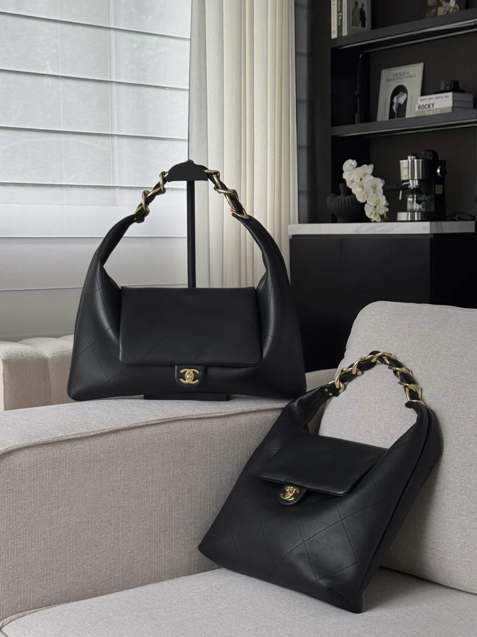 Chan 25K hobo handbag