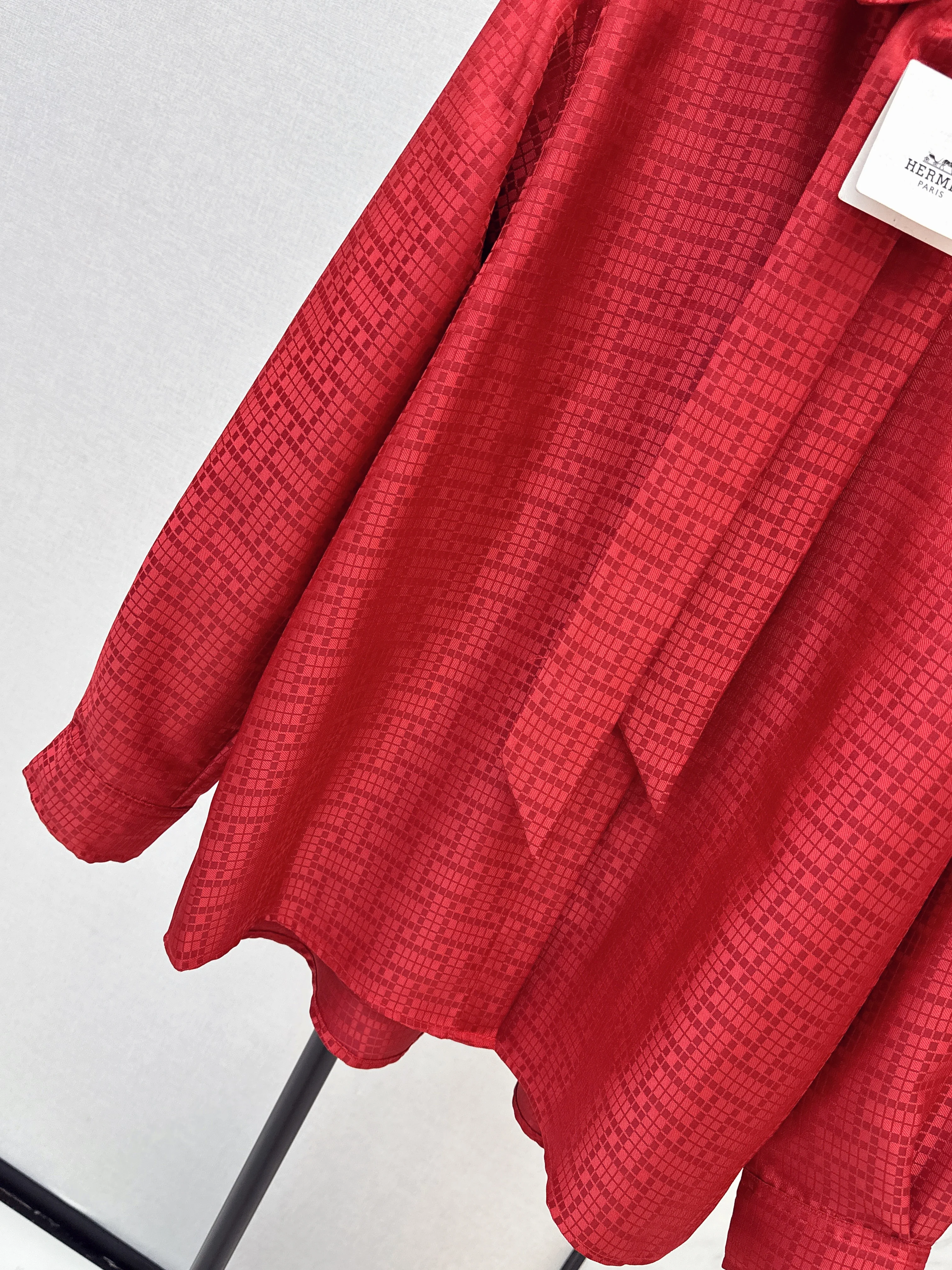 Herm 26ss jacquard -neck shirts