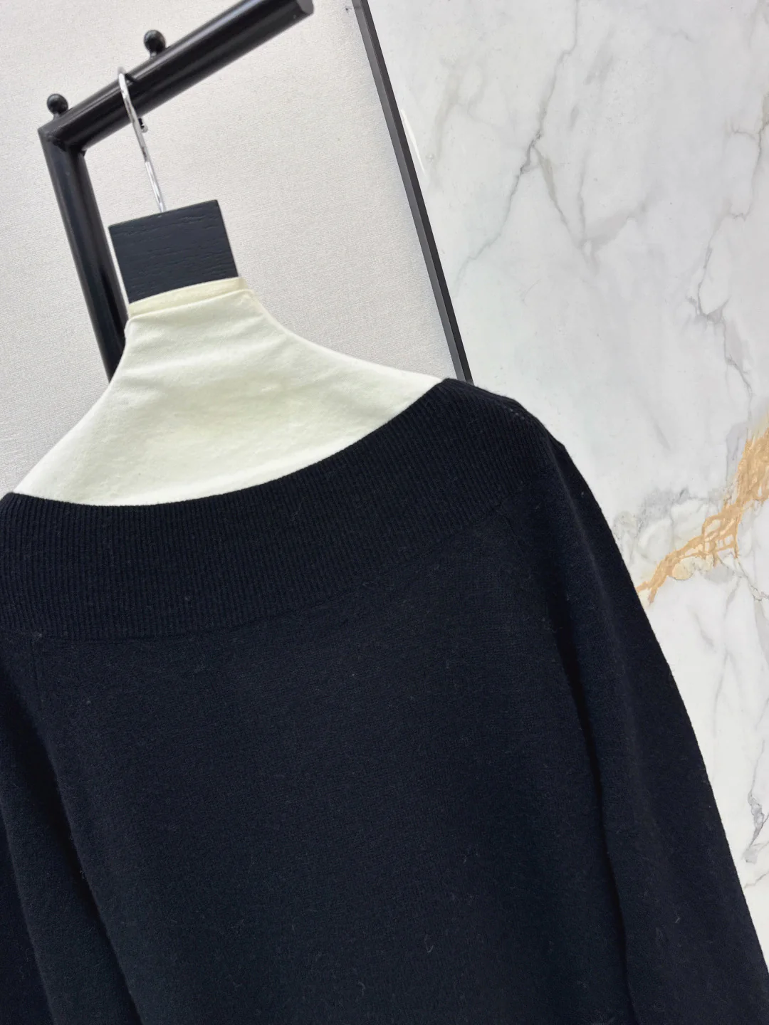 ES 26ss embroidery lace sweater