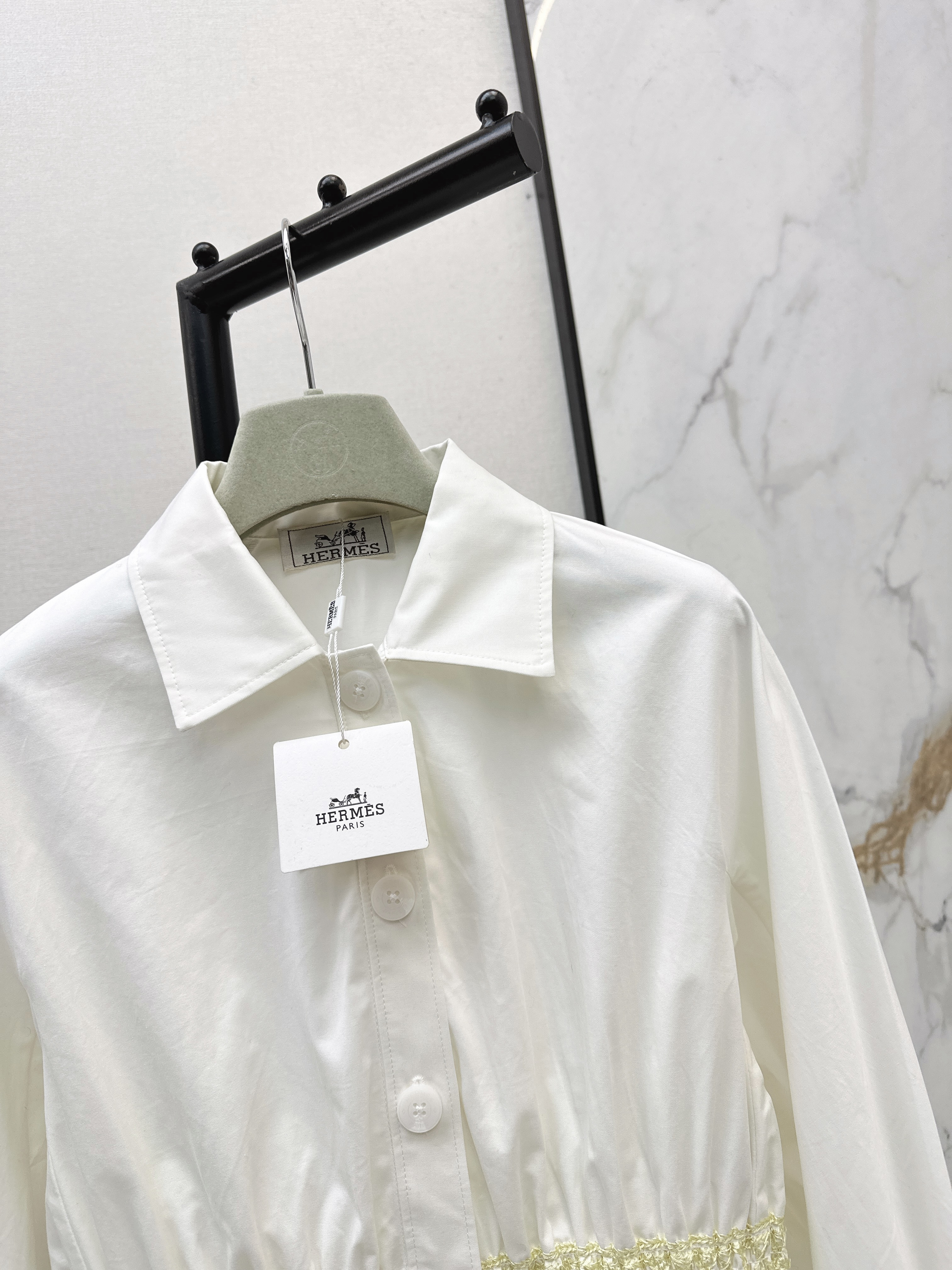 Her 26ss  puff sleeve shirts