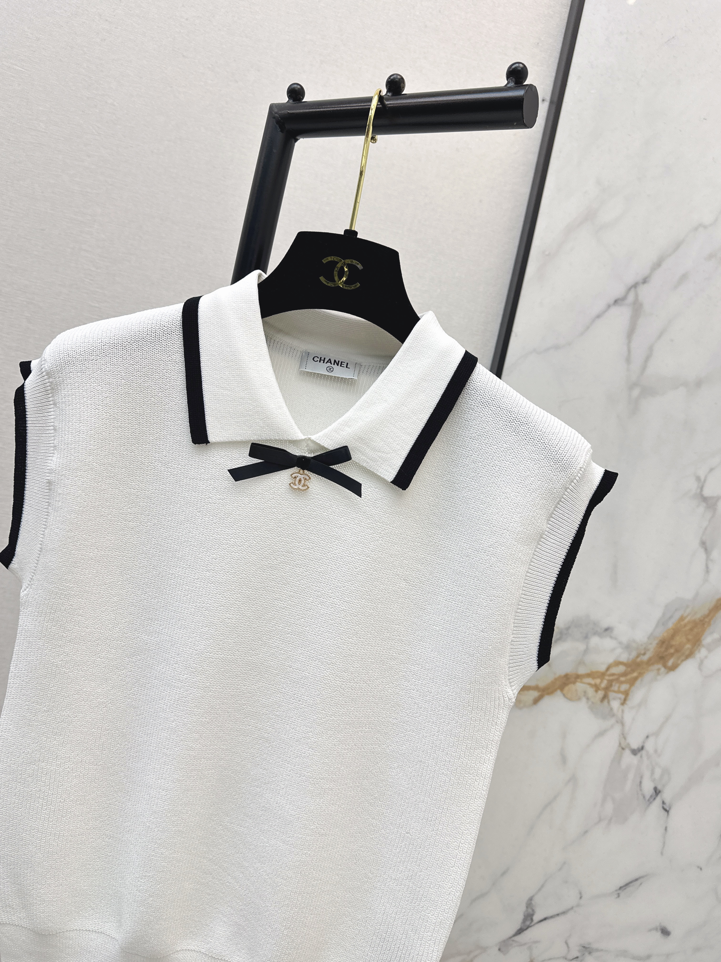 Chan 26ss sleeveless knitwear