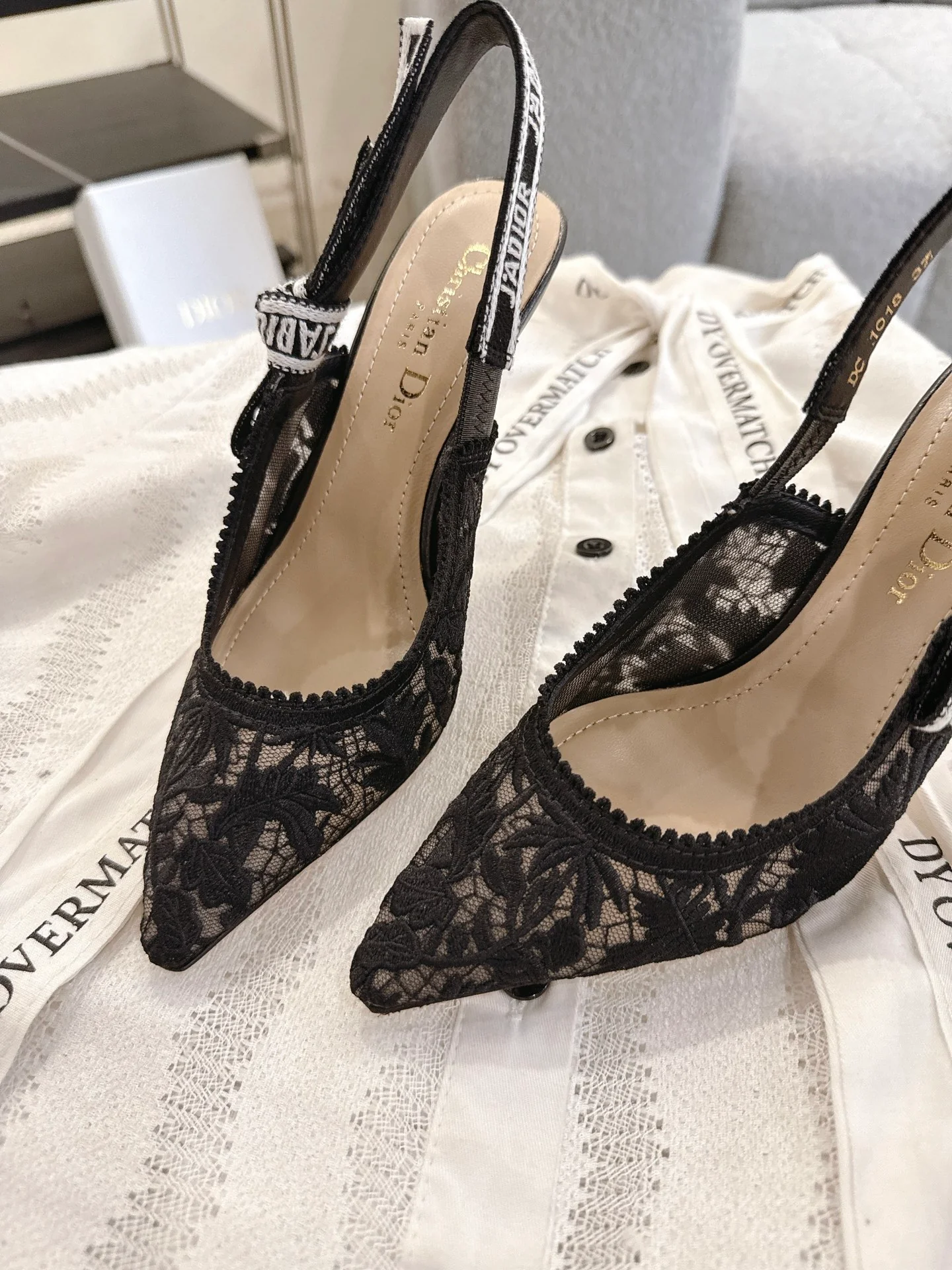 CD 25fw lace slingback heels