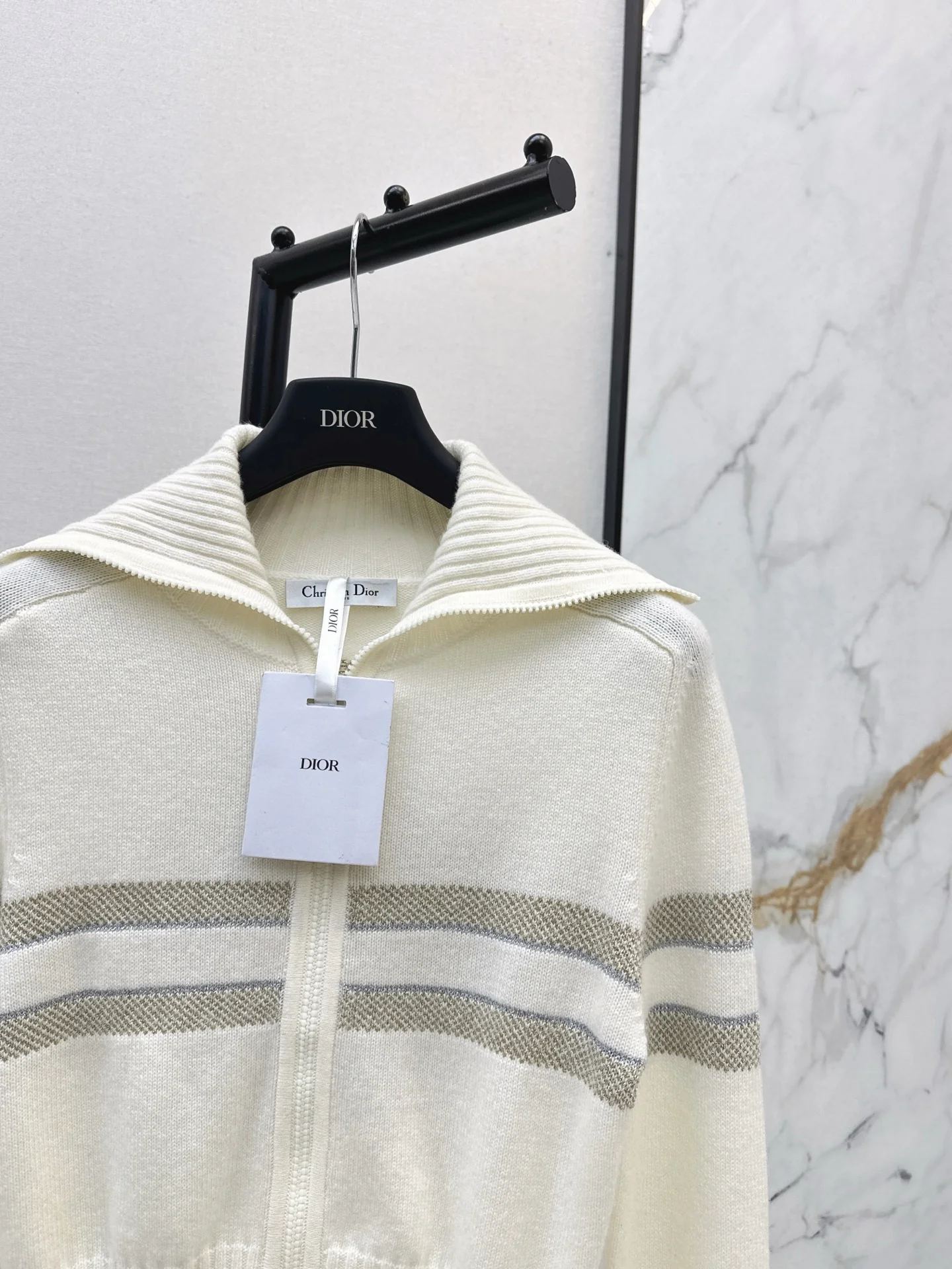 CD 25fw cashmere cardigan