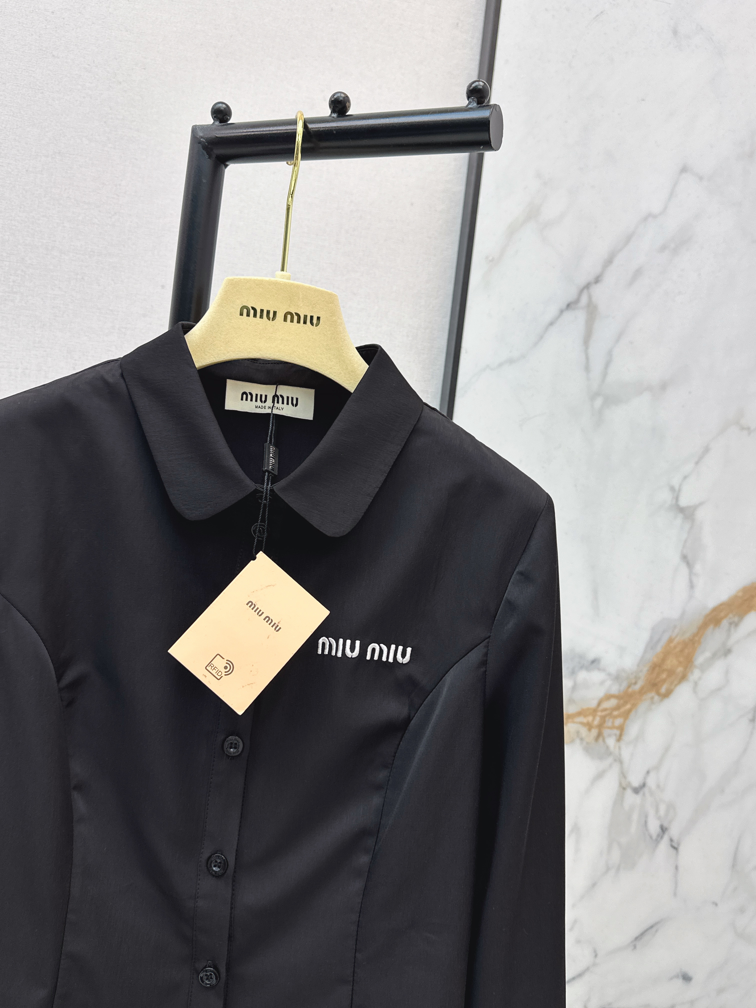 Miu 26ss lace contract shirts