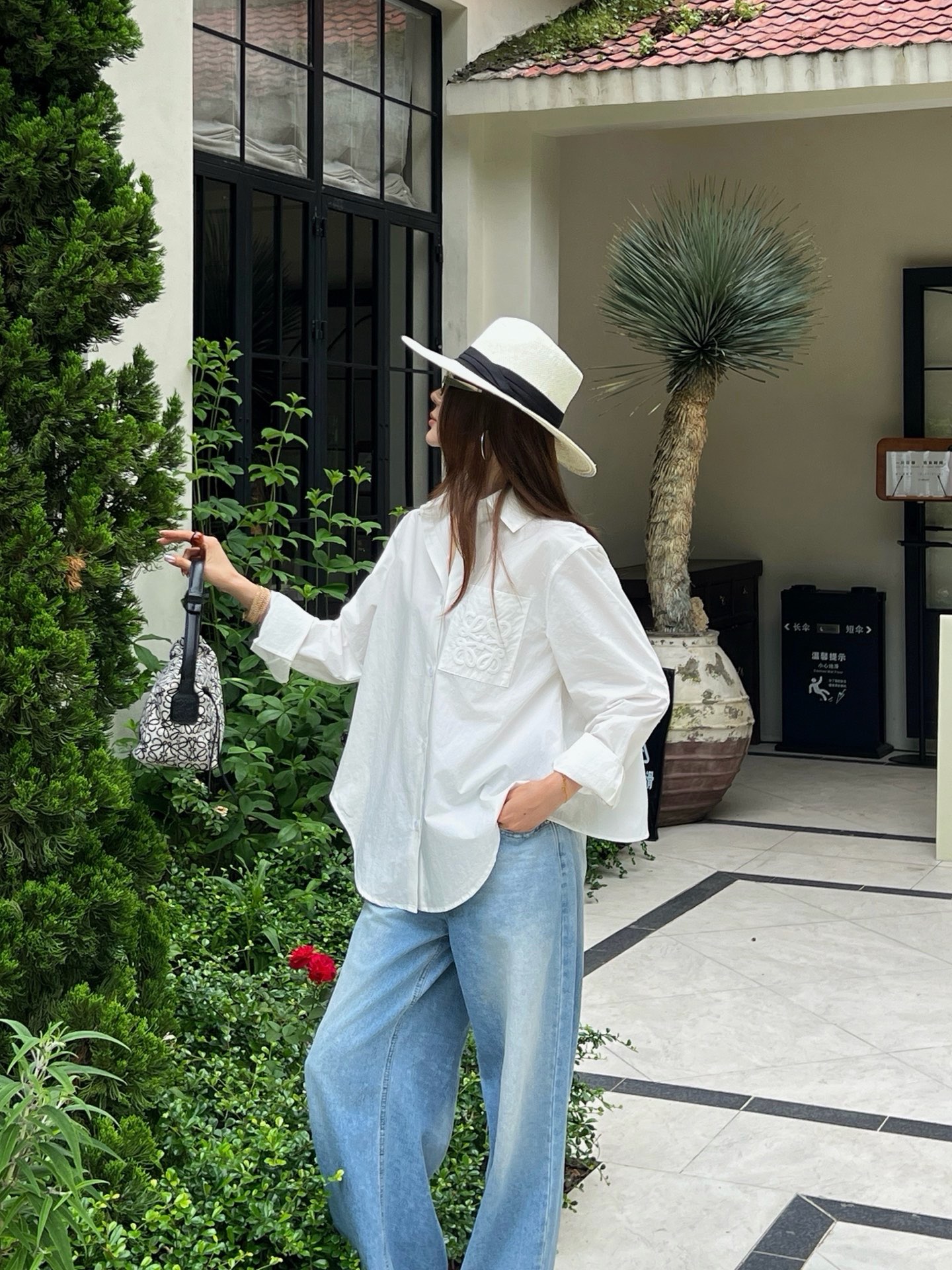 Loe 26ss asymmetrical shirt