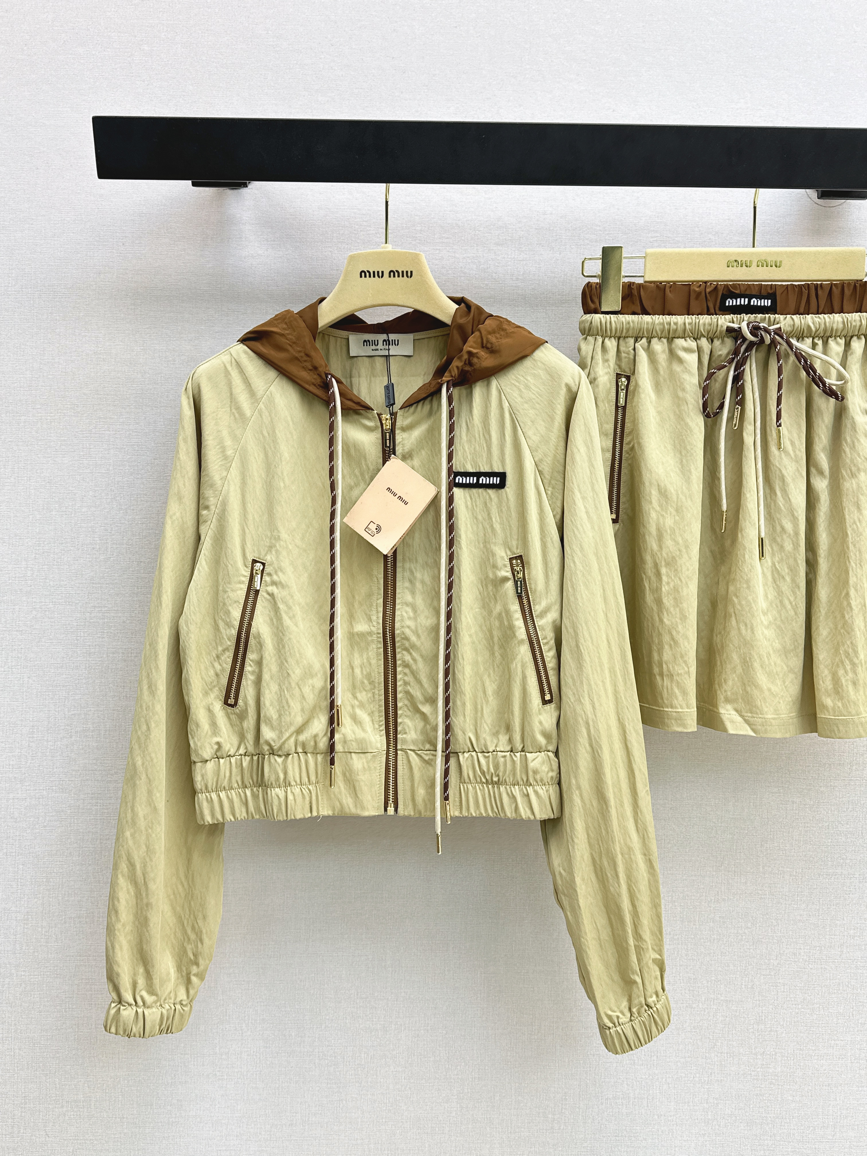 Miu 26ss causal suit