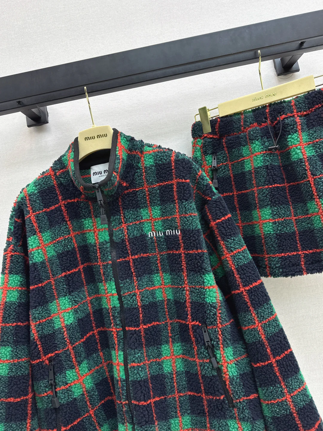 Miu 25fw fleece jacket skirt