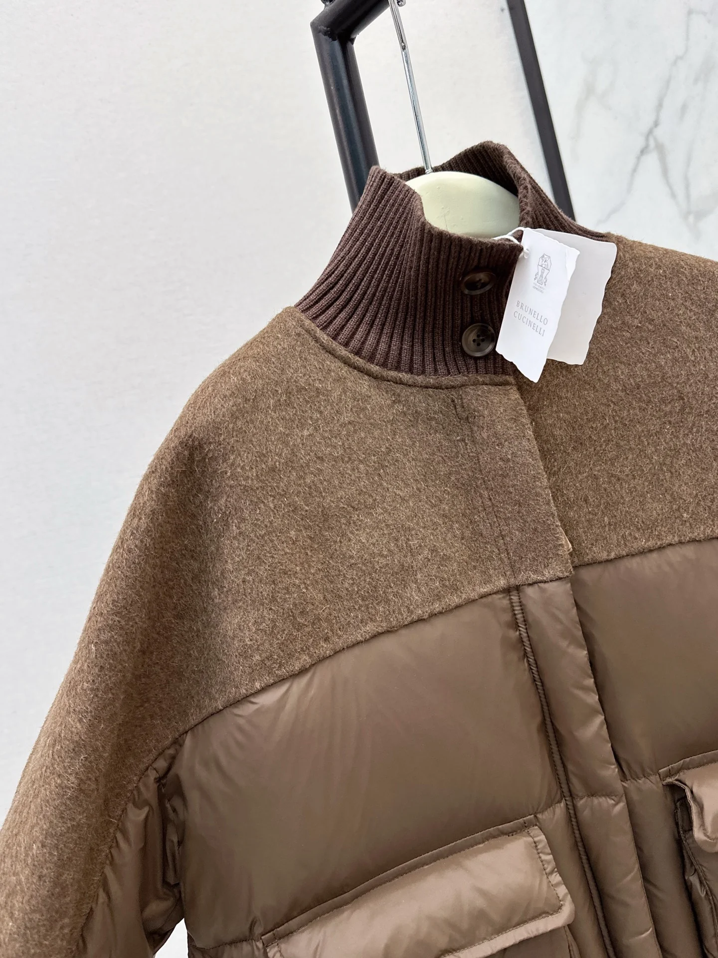 Brun 25fw down jacket