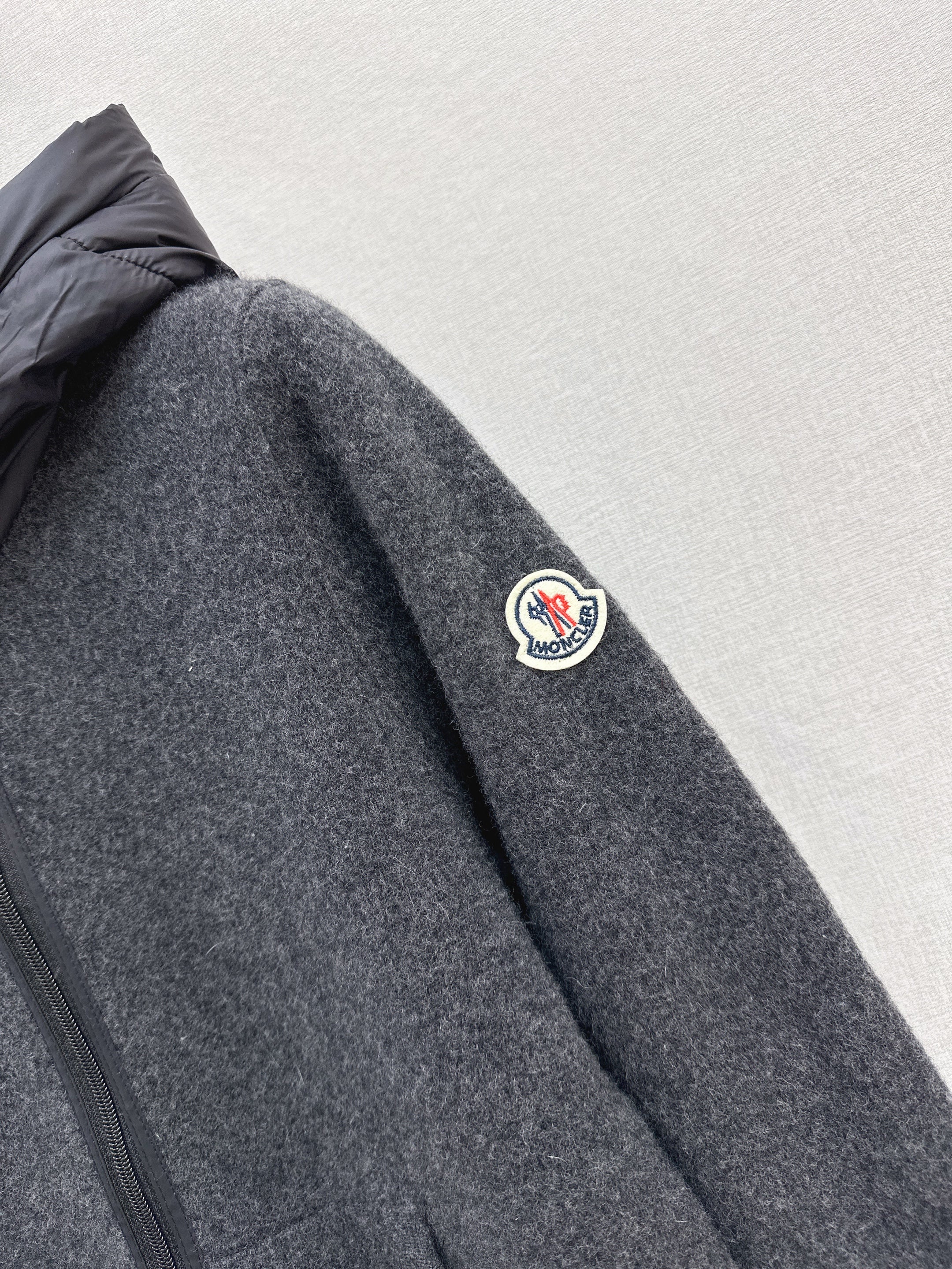 Monc 26ss hooded cardigan jacket