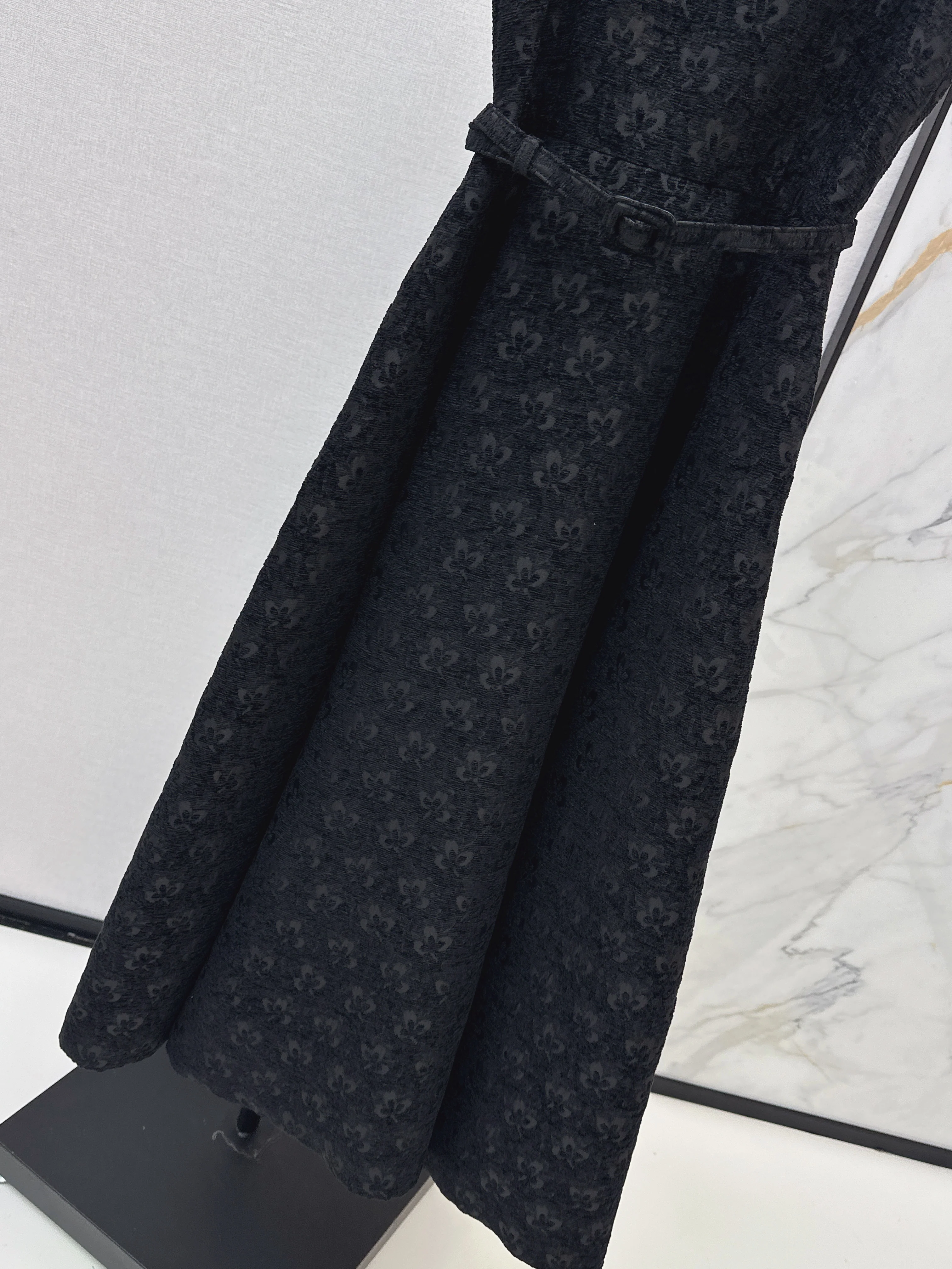CD 26ss jacquard belted dress