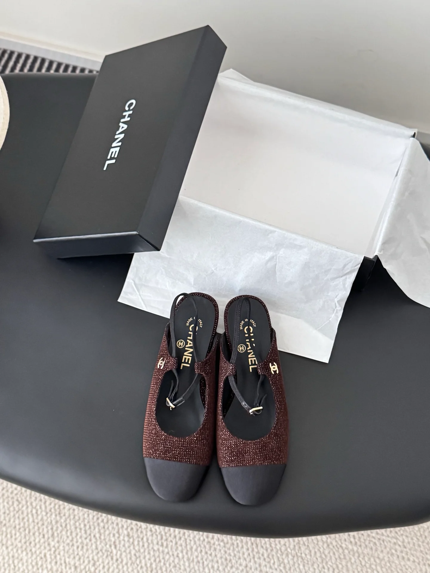 Chan 25fw slingback mary jane flats
