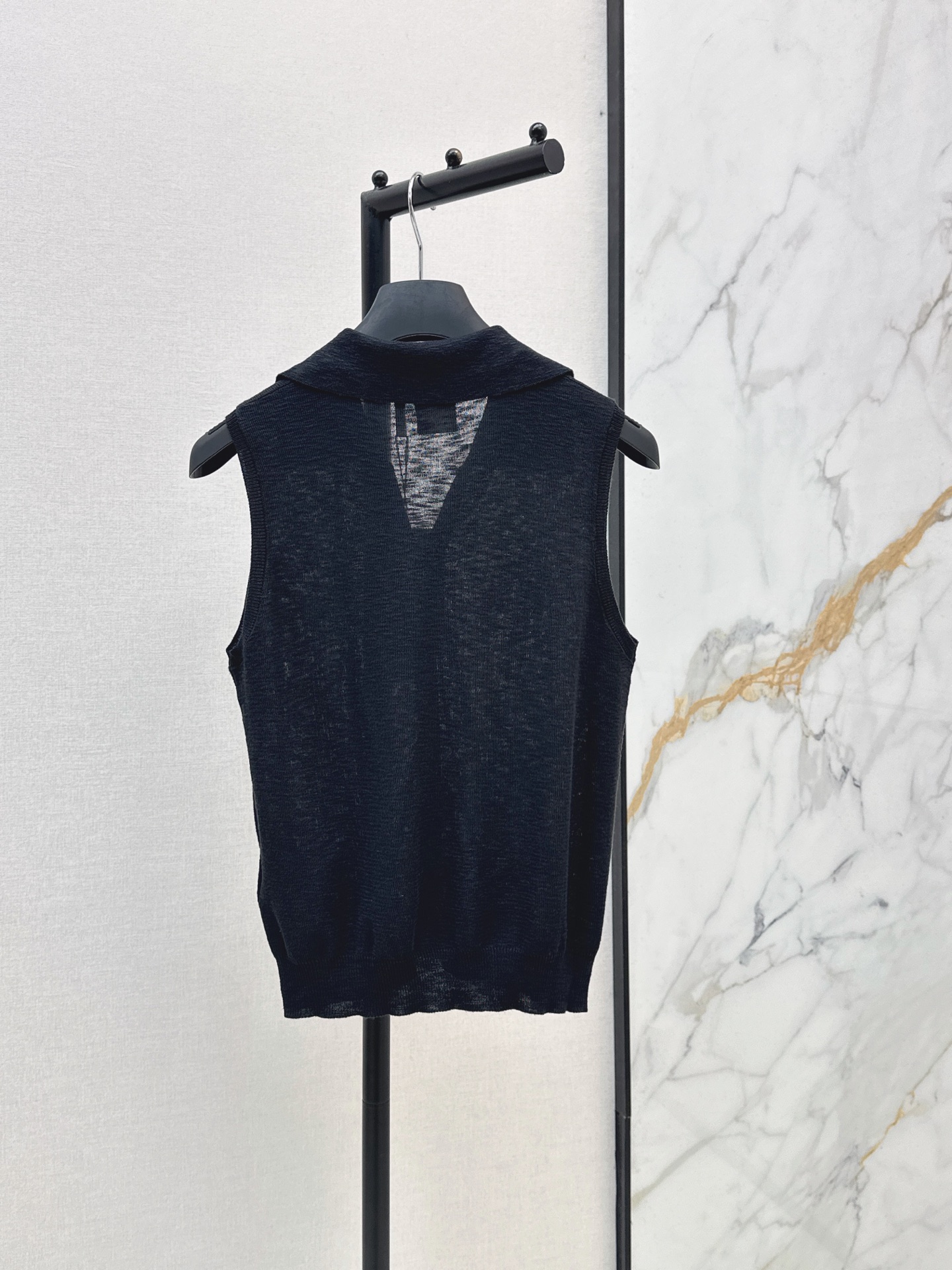 CD 26ss sleeveless knitwear