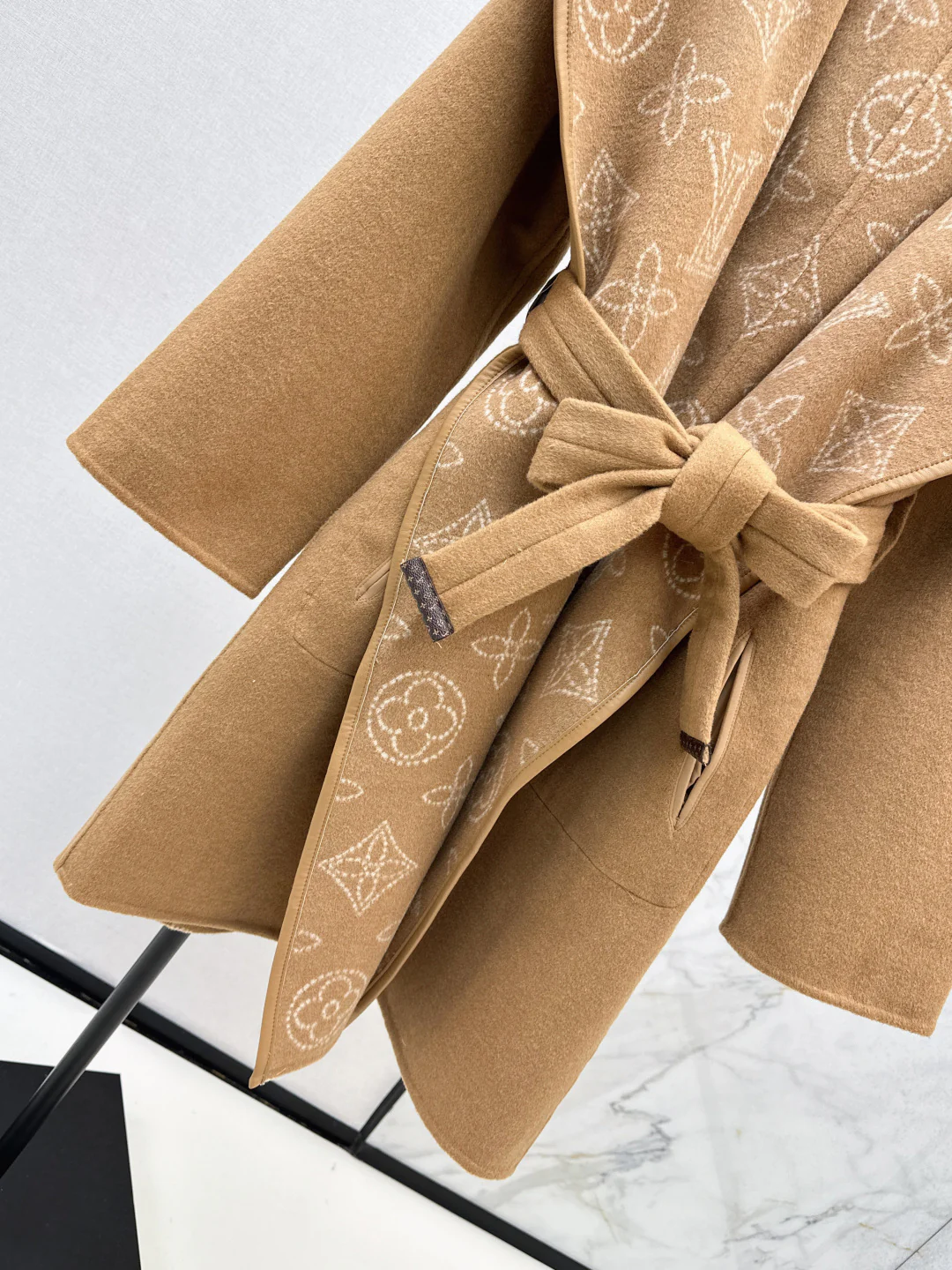 Loui 25fw reversible overcoats