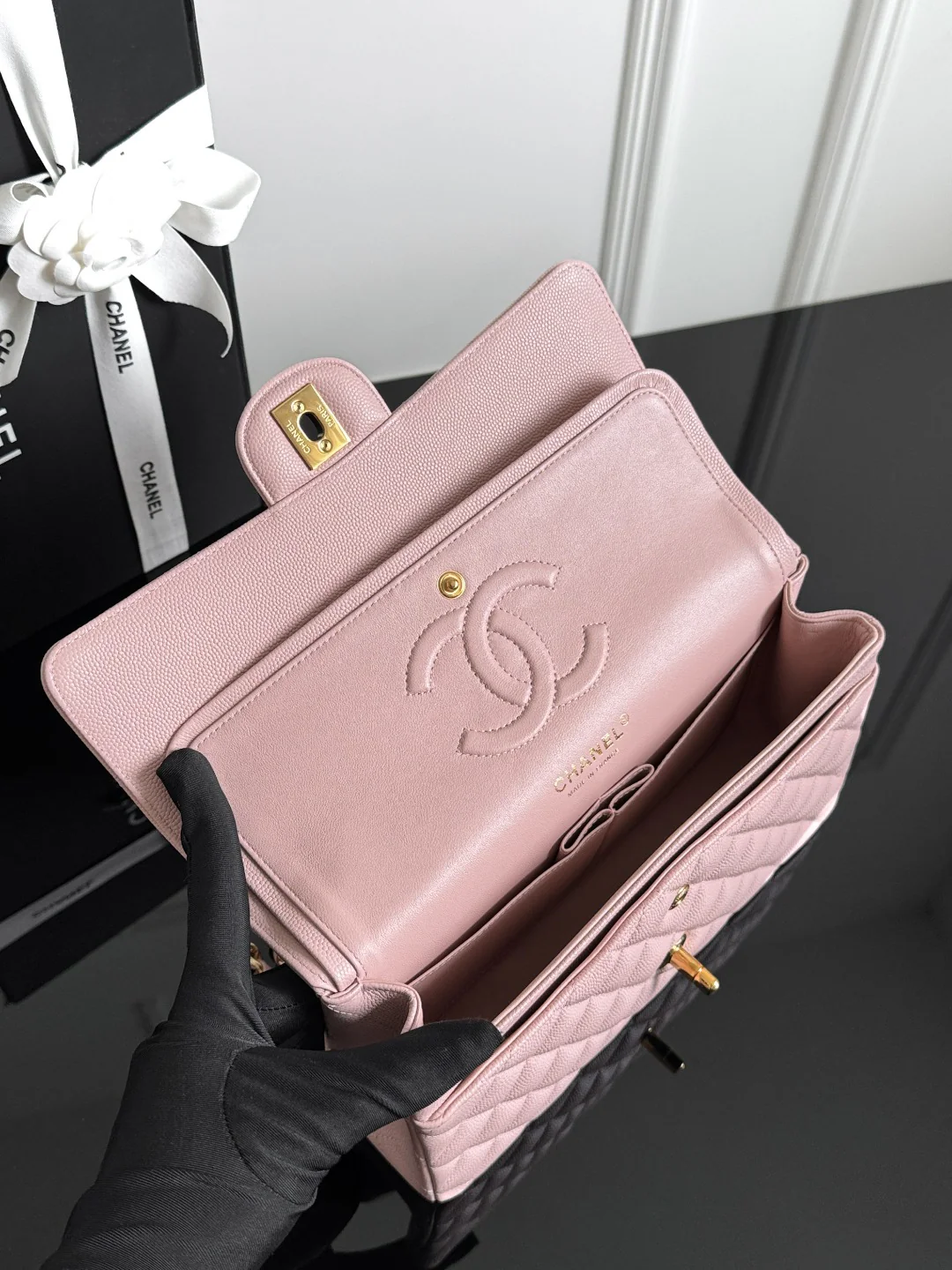 Chan cf25 chain shoulder bag