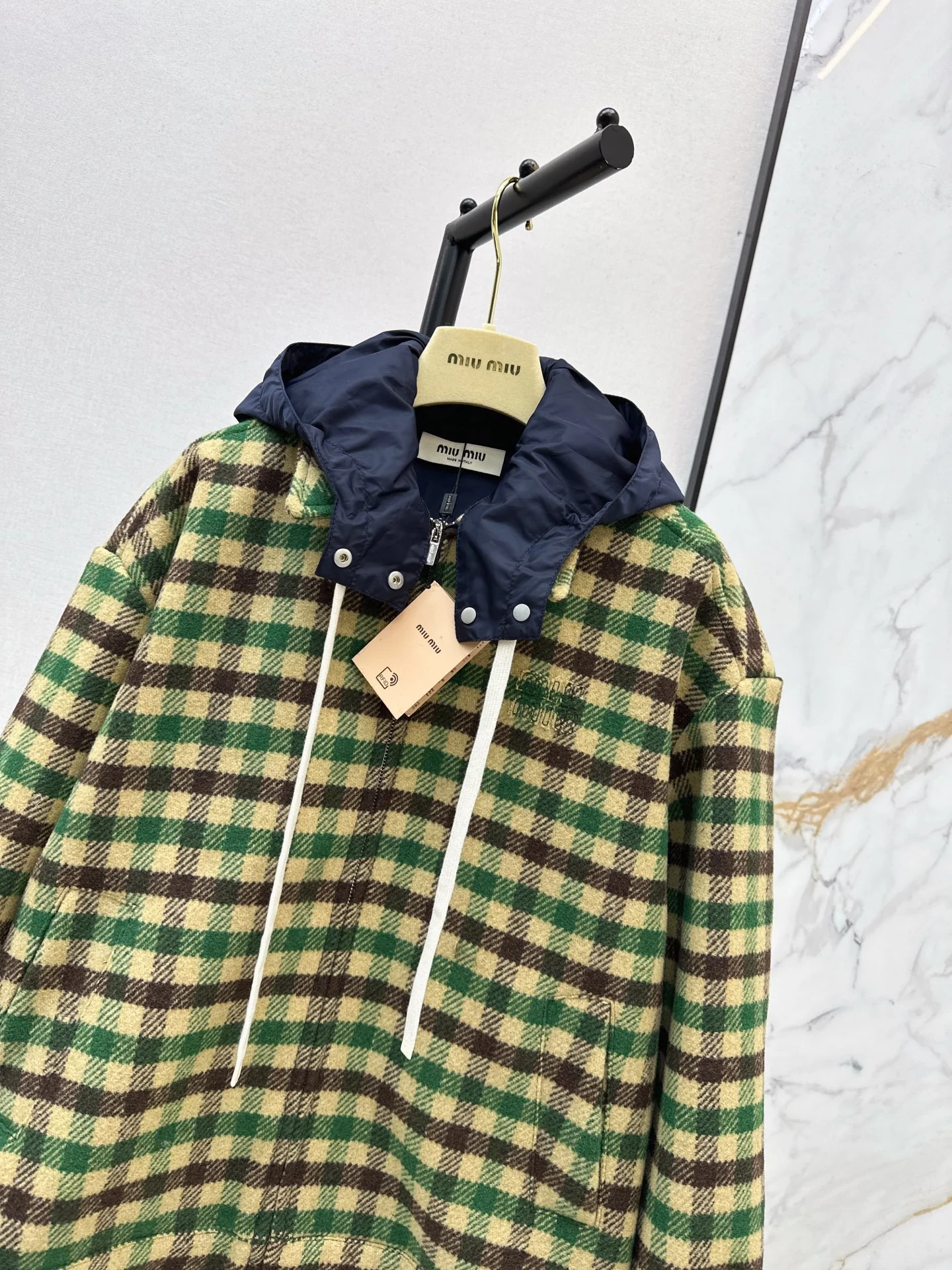 Miu 25fw hooded plaid jacket