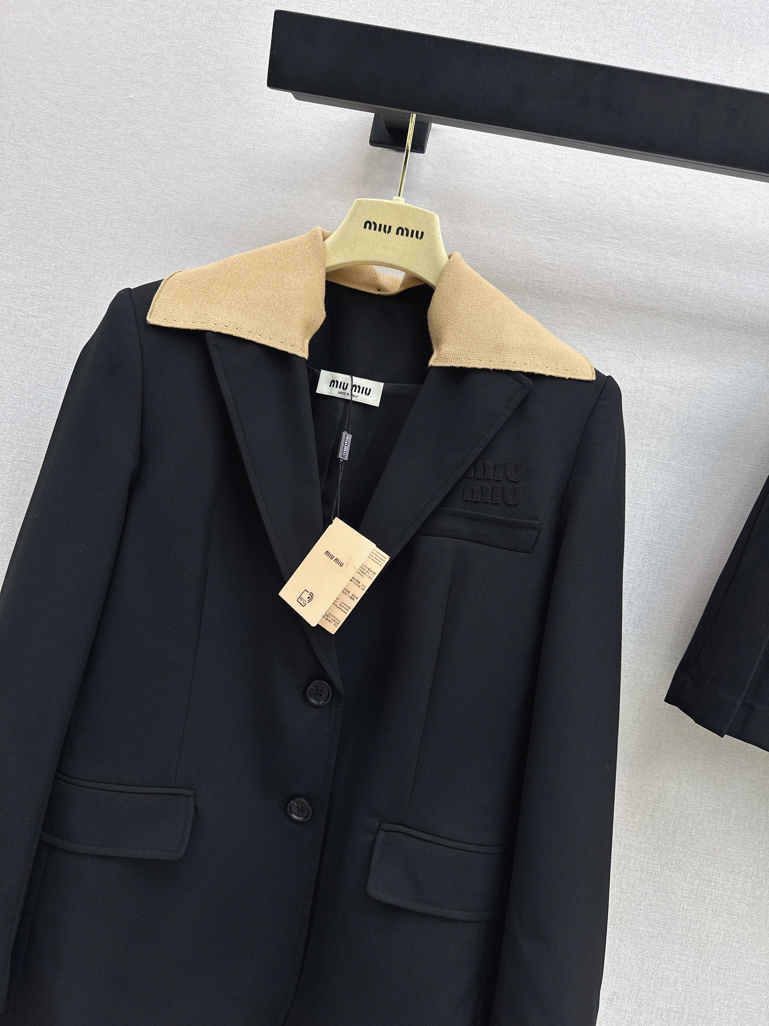 Miu 26ss 2in1 blazer