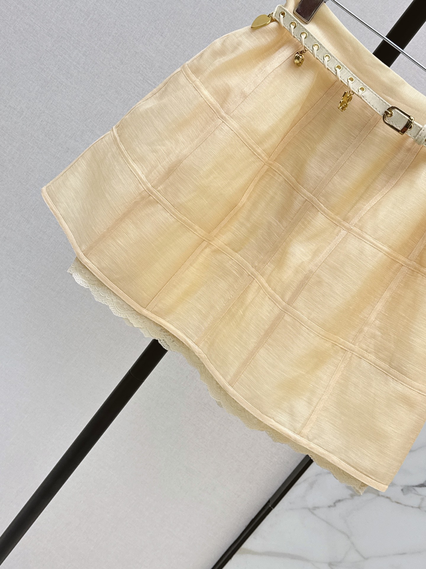 Zimm 26ss belted skirt