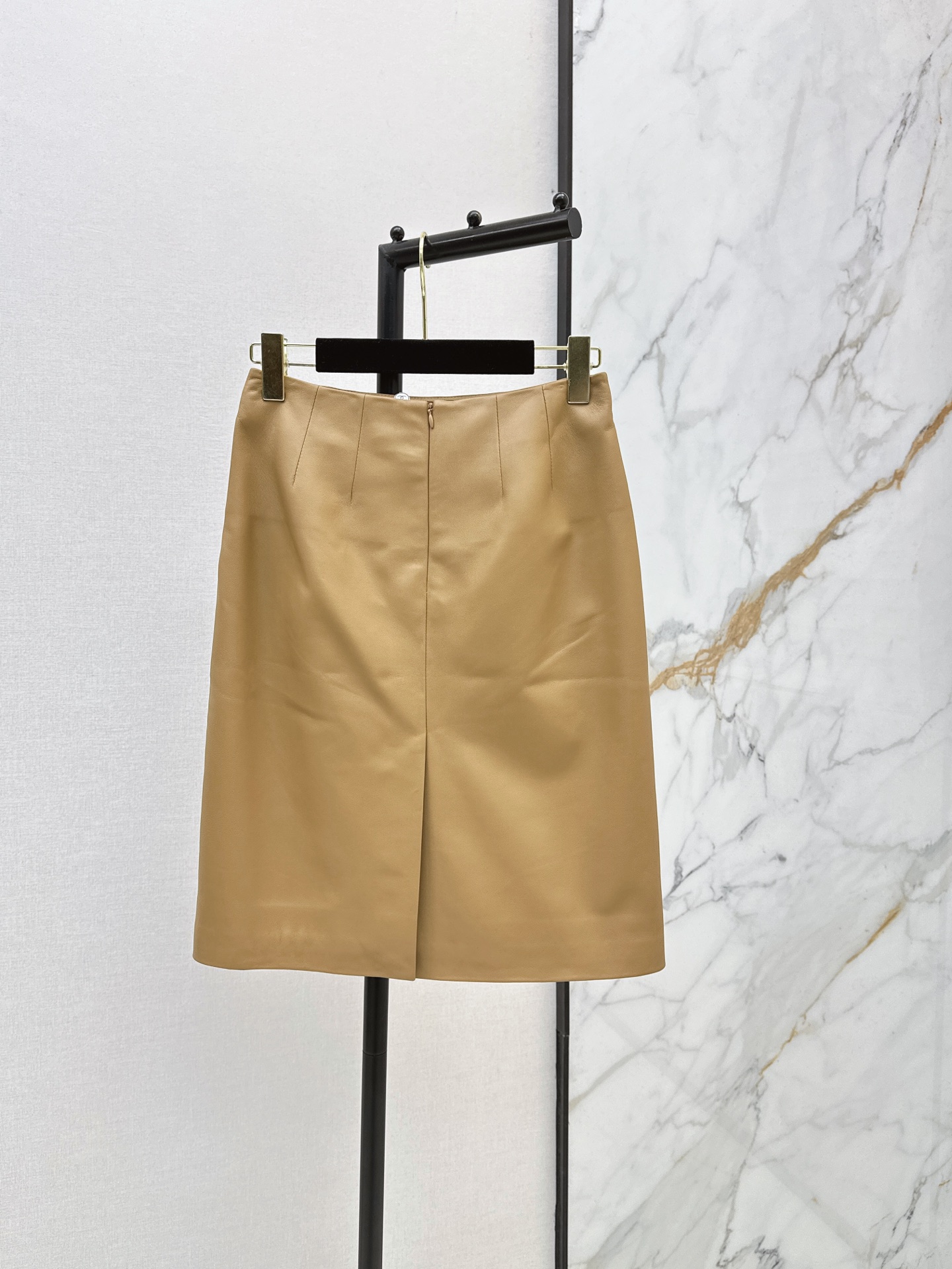 Chan 26ss leather skirt