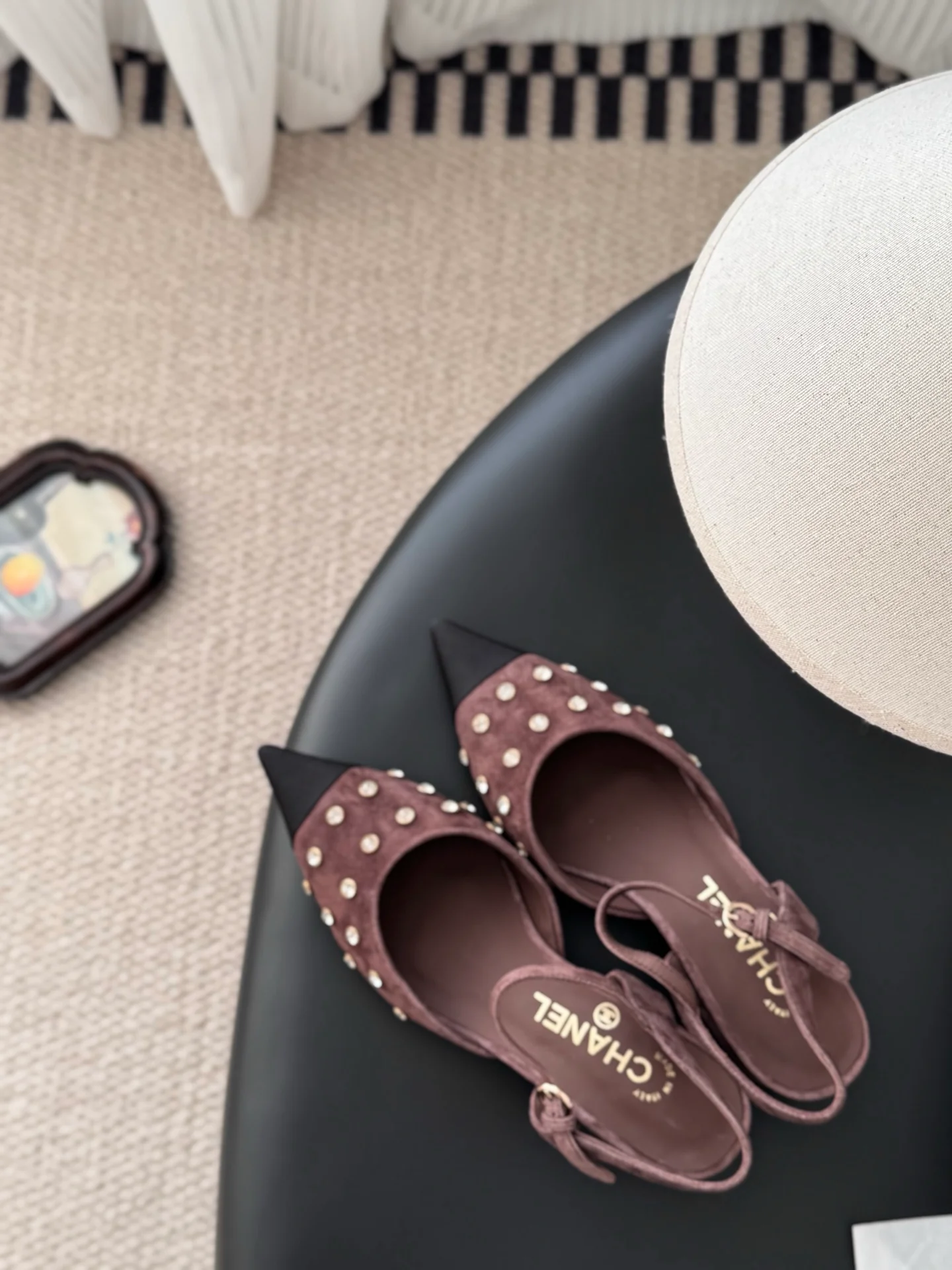 Chan 25fw rhinestones slingback sandals