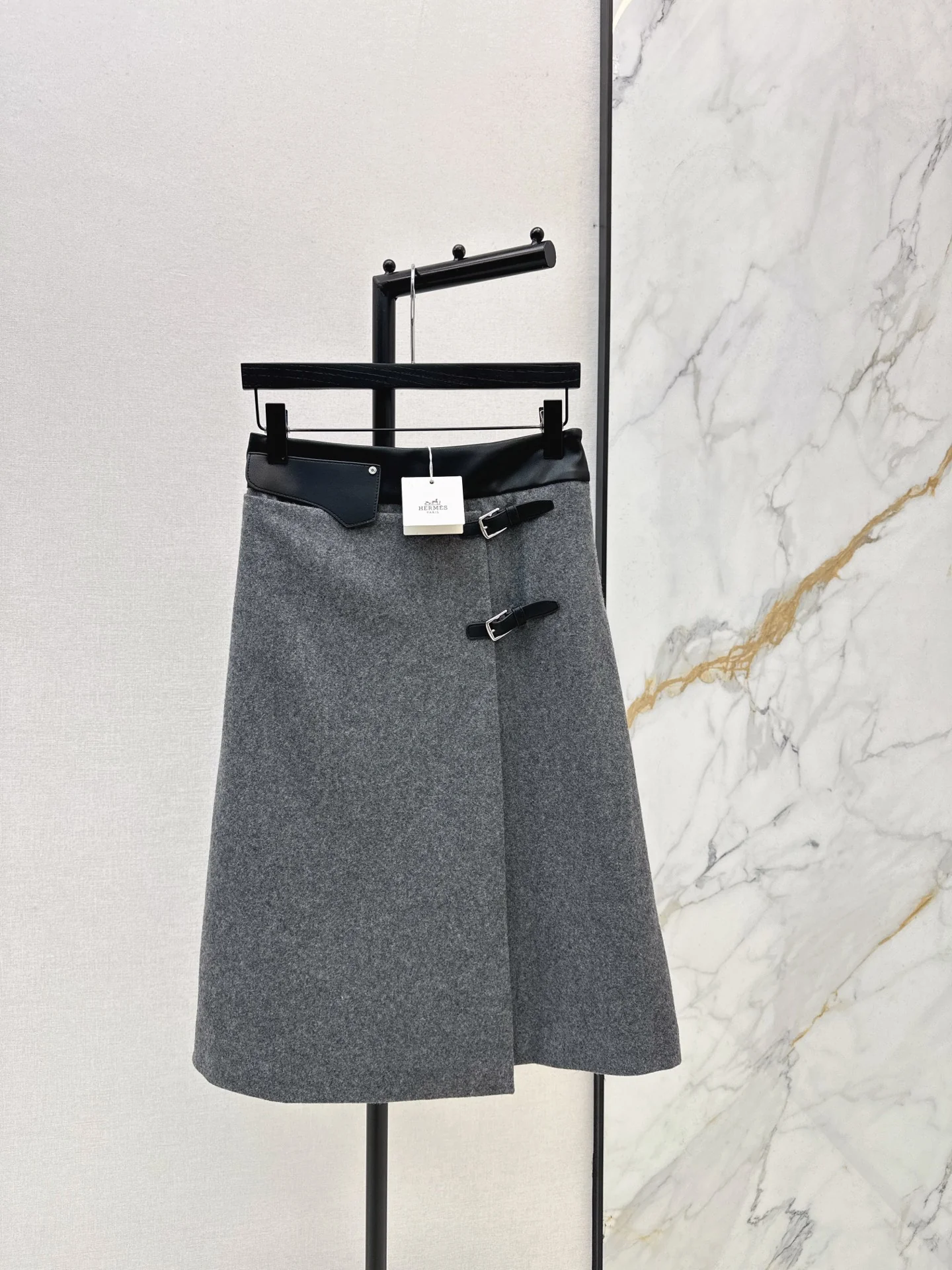 Herm 26ss contract pu skirts