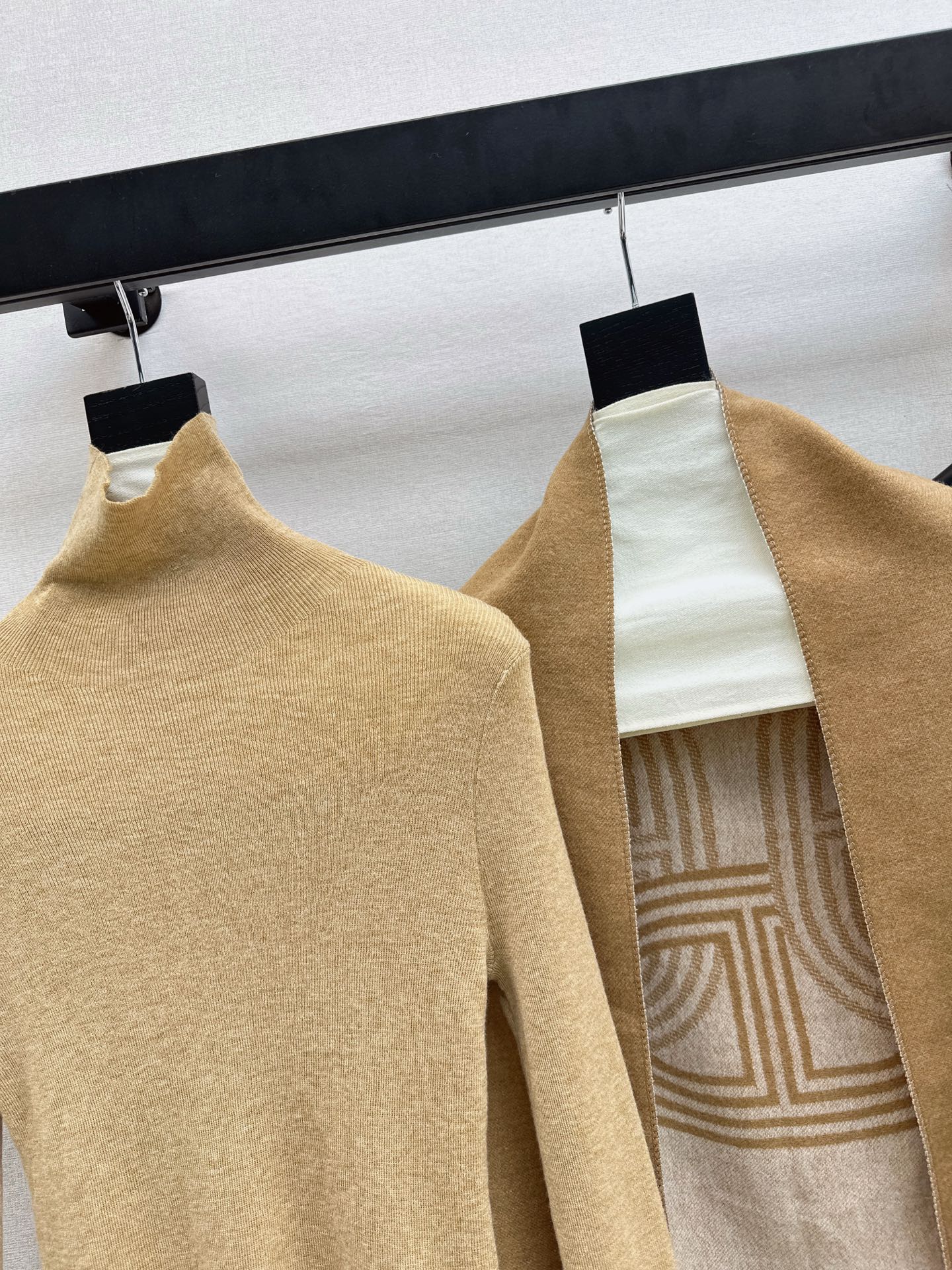 Herm 26ss knit outfit sets basic tee+pant+shawl