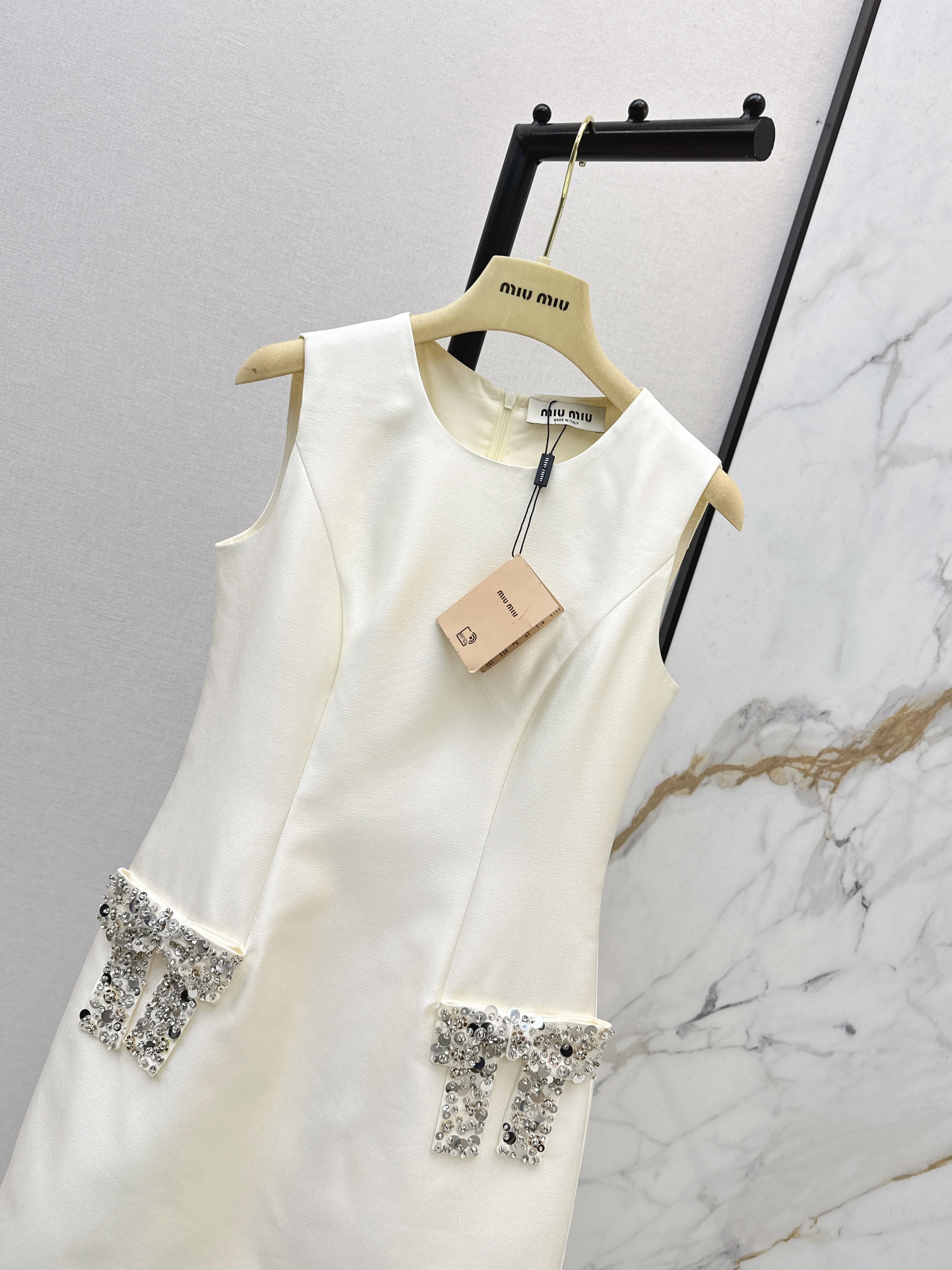 Miu 26ss rhinestone sleeveless dress