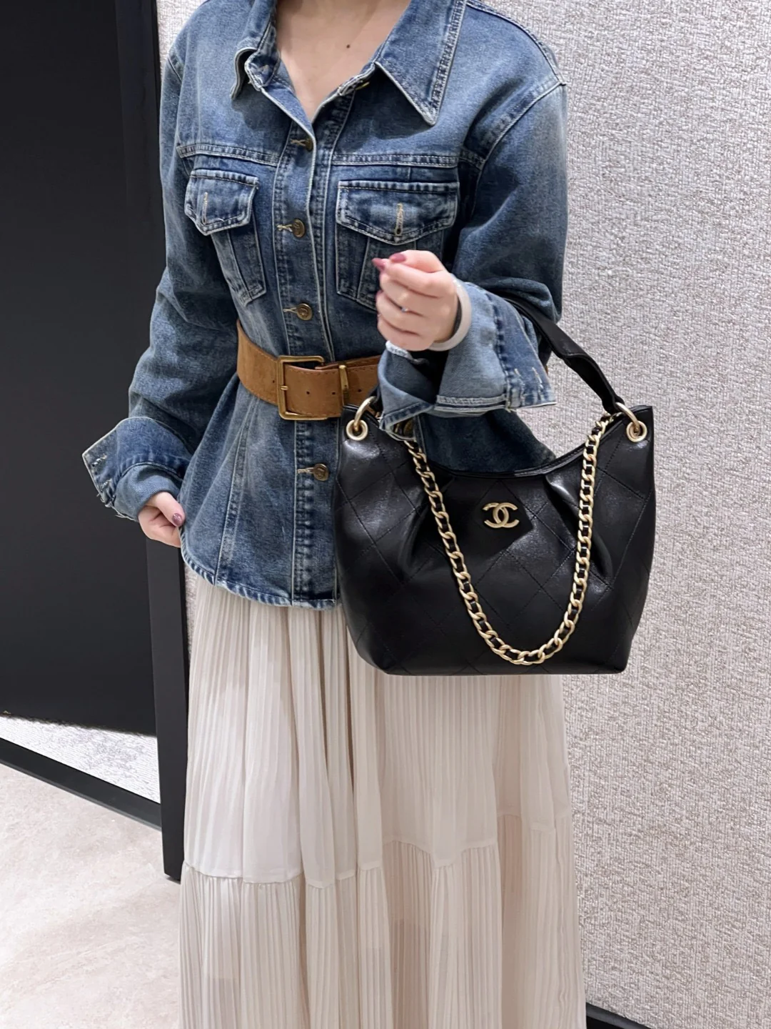 Chan 26C hobo handbag