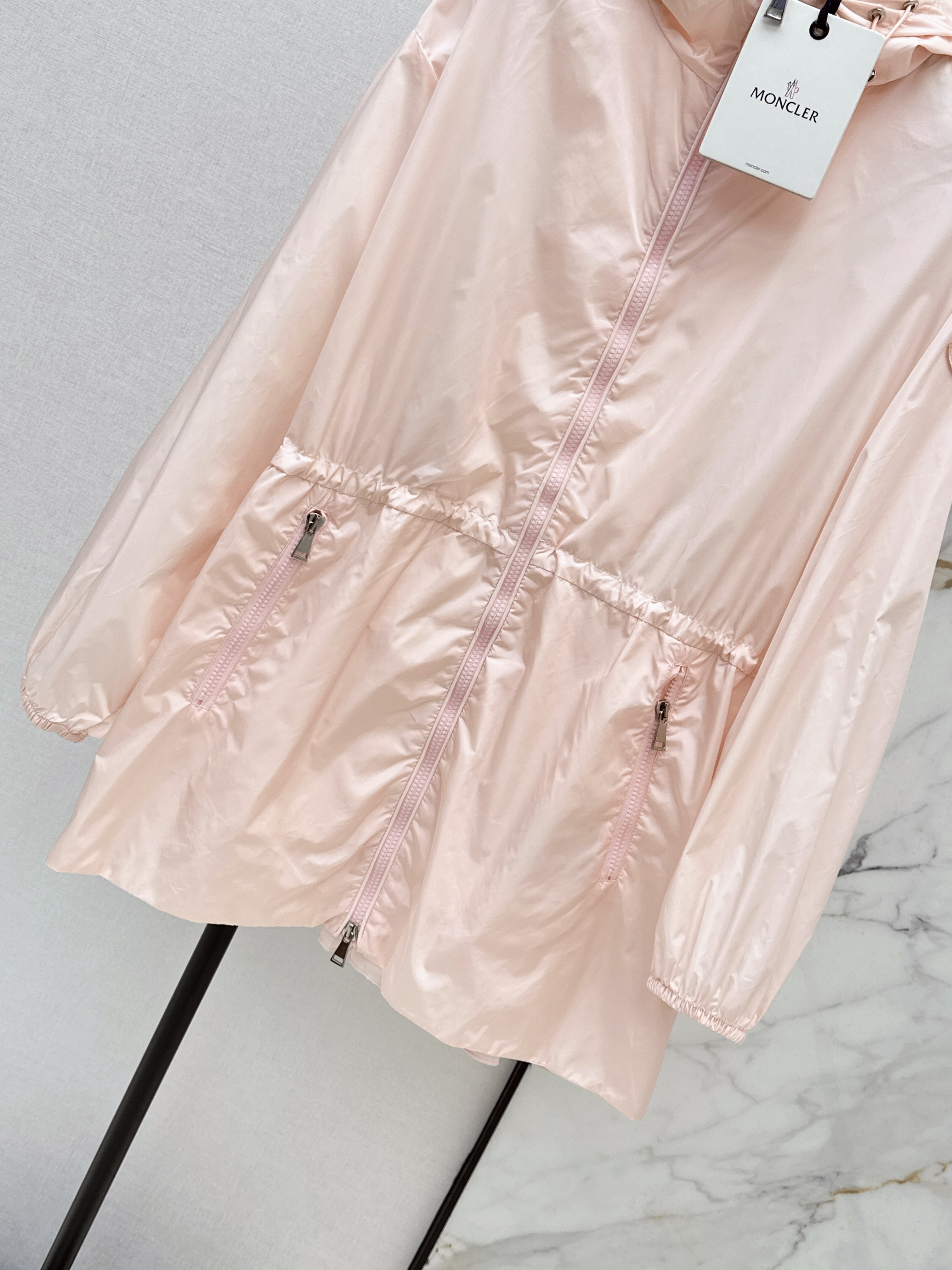 Monc 26ss trench coats