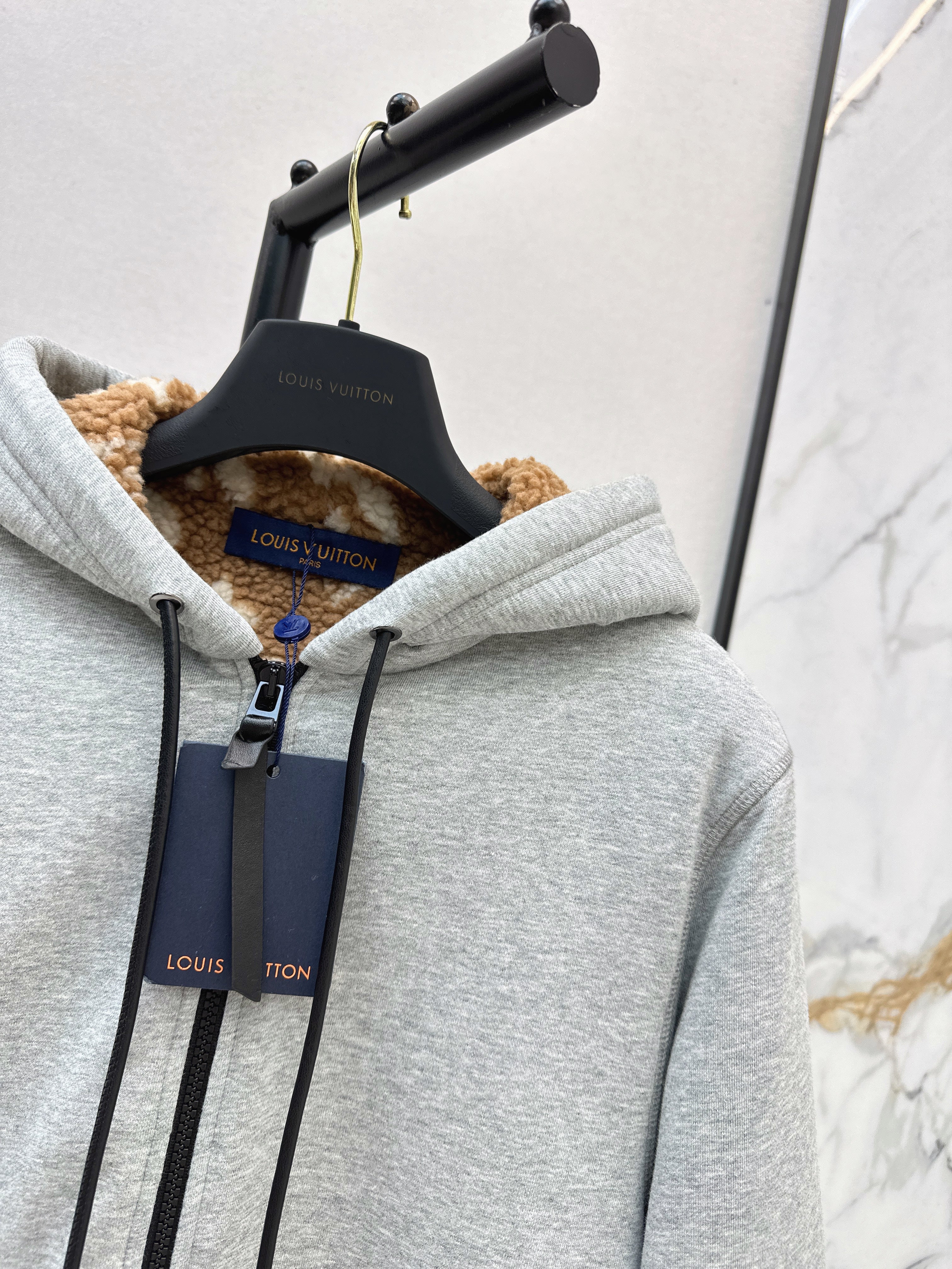 Louis 26ss casual hooded jacket