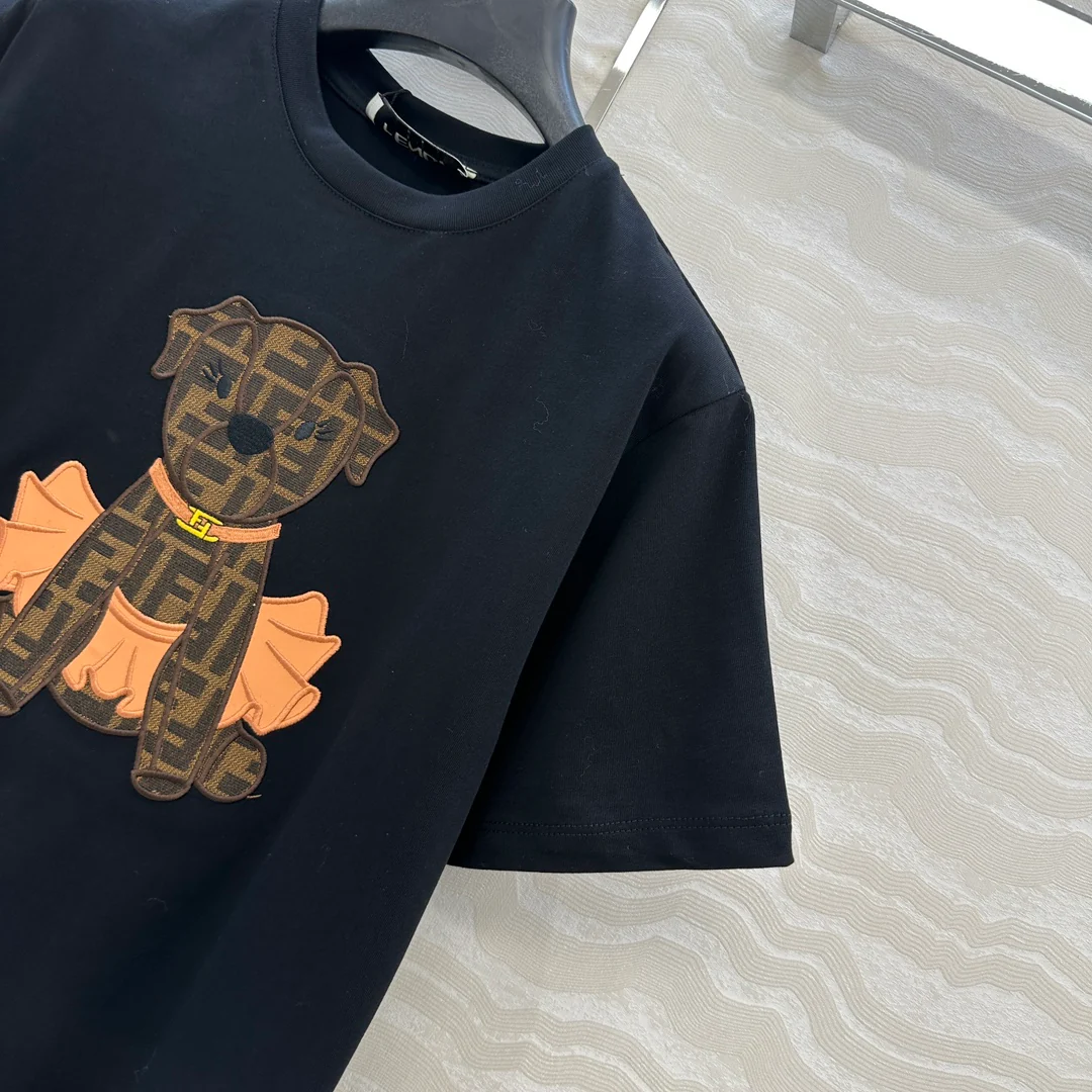 Fend 25fw embroidery t-shirt