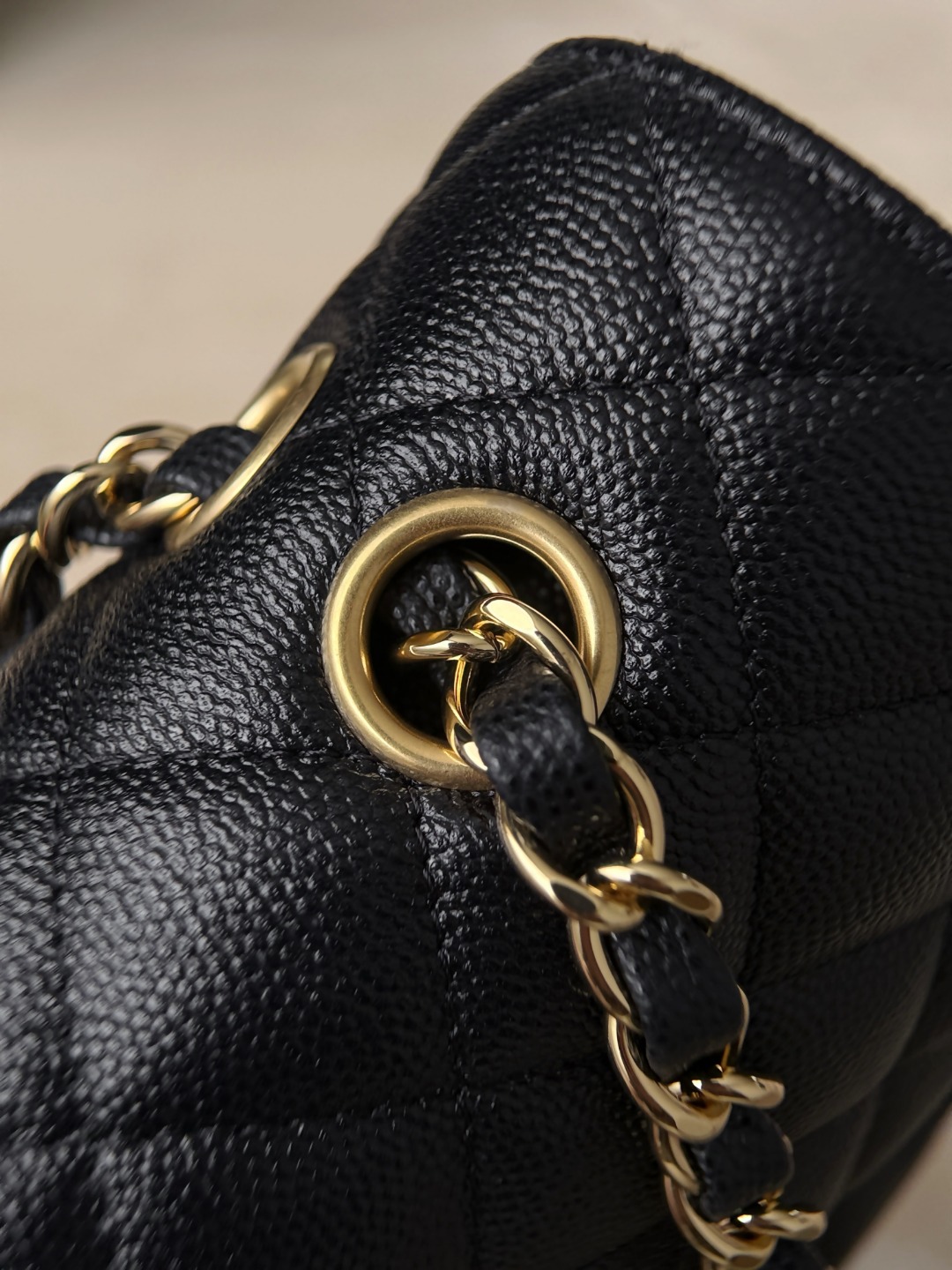 Chan 26s cf25 chain shoulder bag