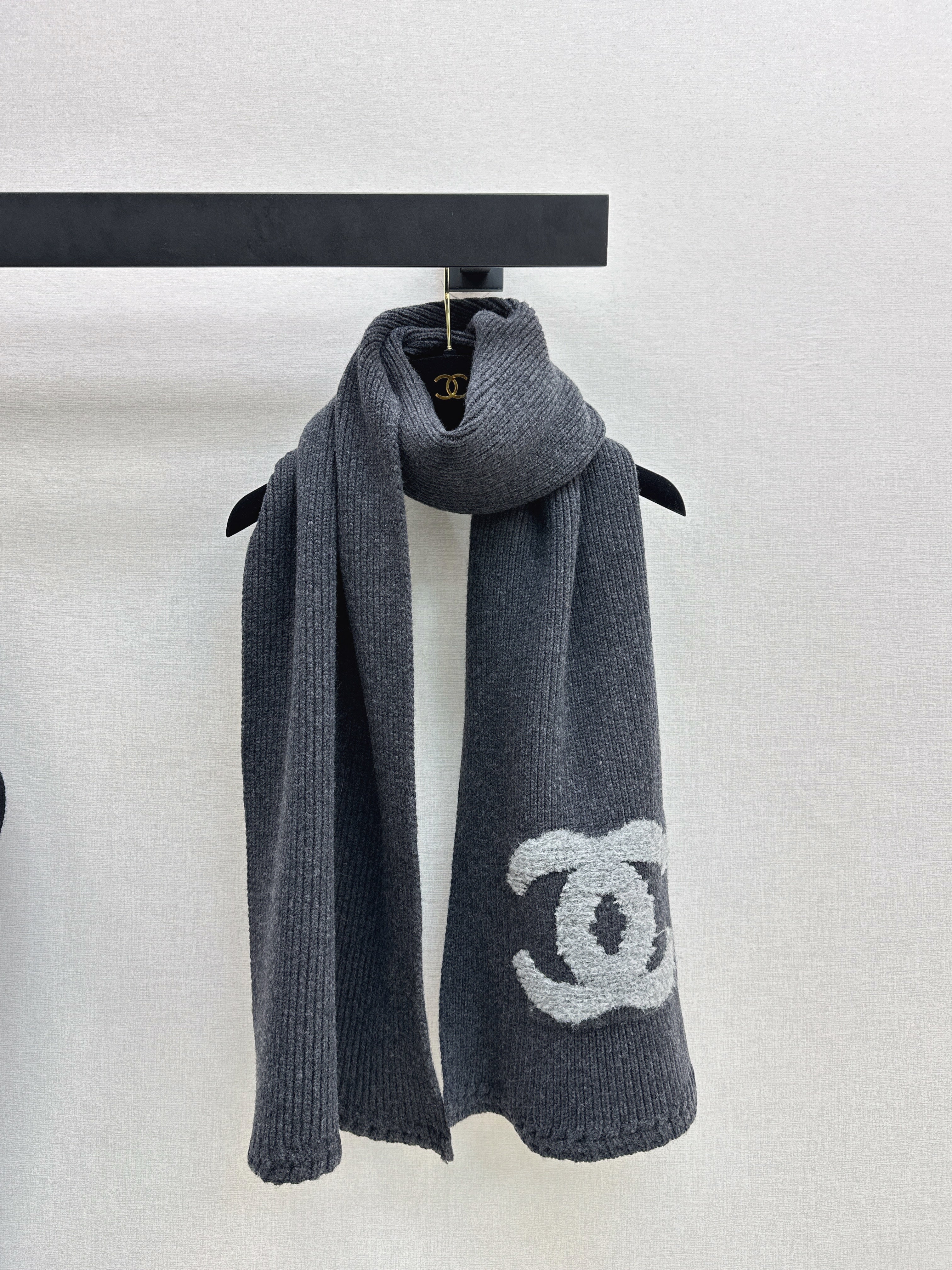 Chan 26ss cashmere scarf