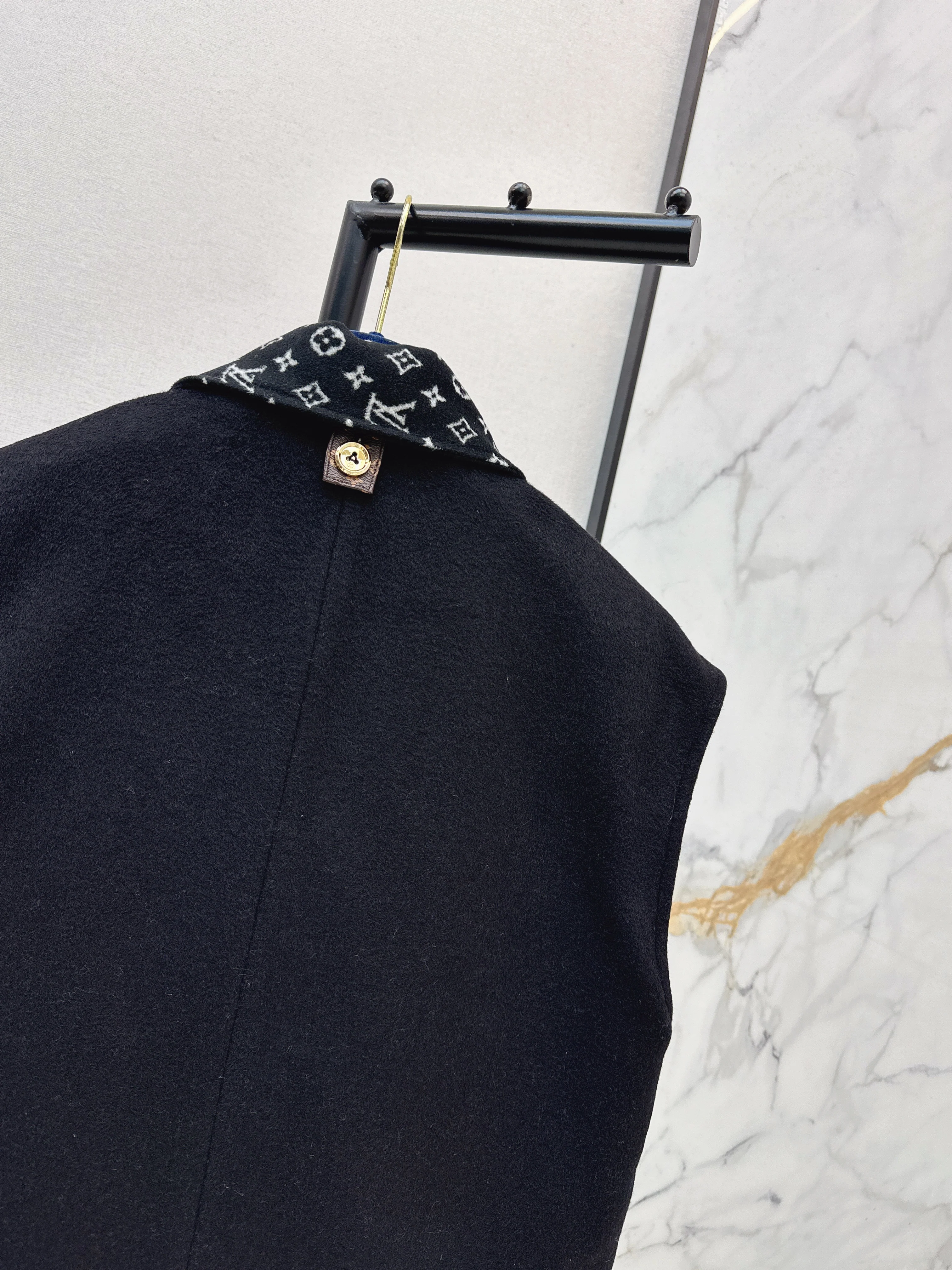 Louis 26ss scarf vest set