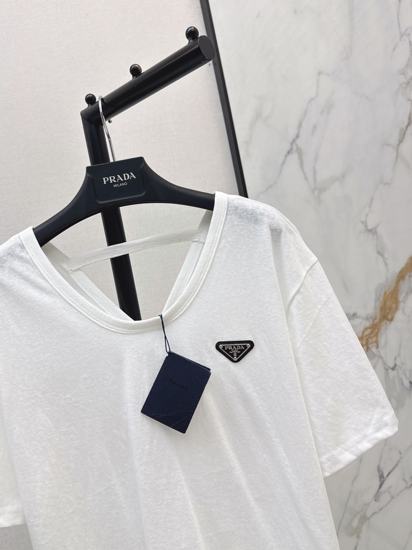 Pra 26ss v-neck t-shirt
