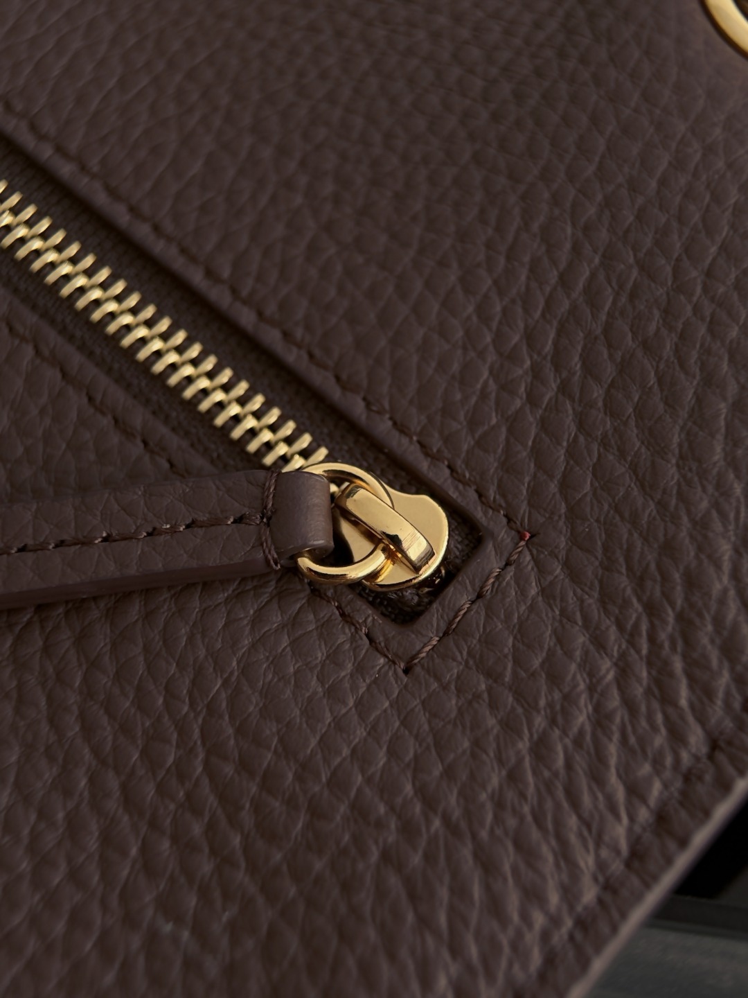 Chan 26S maxi flap bag
