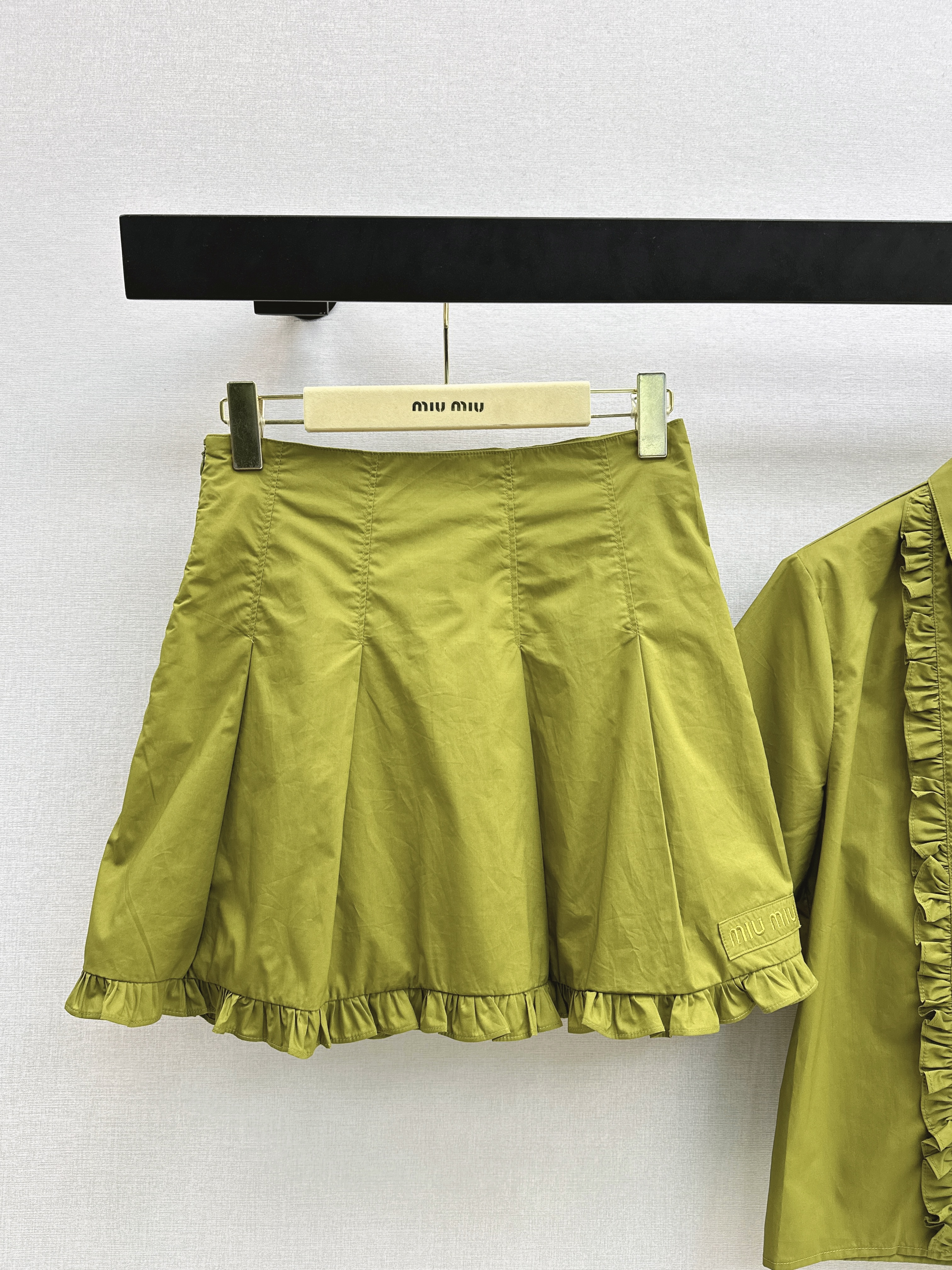 Miu 26ss ruffle shirt skirt sets