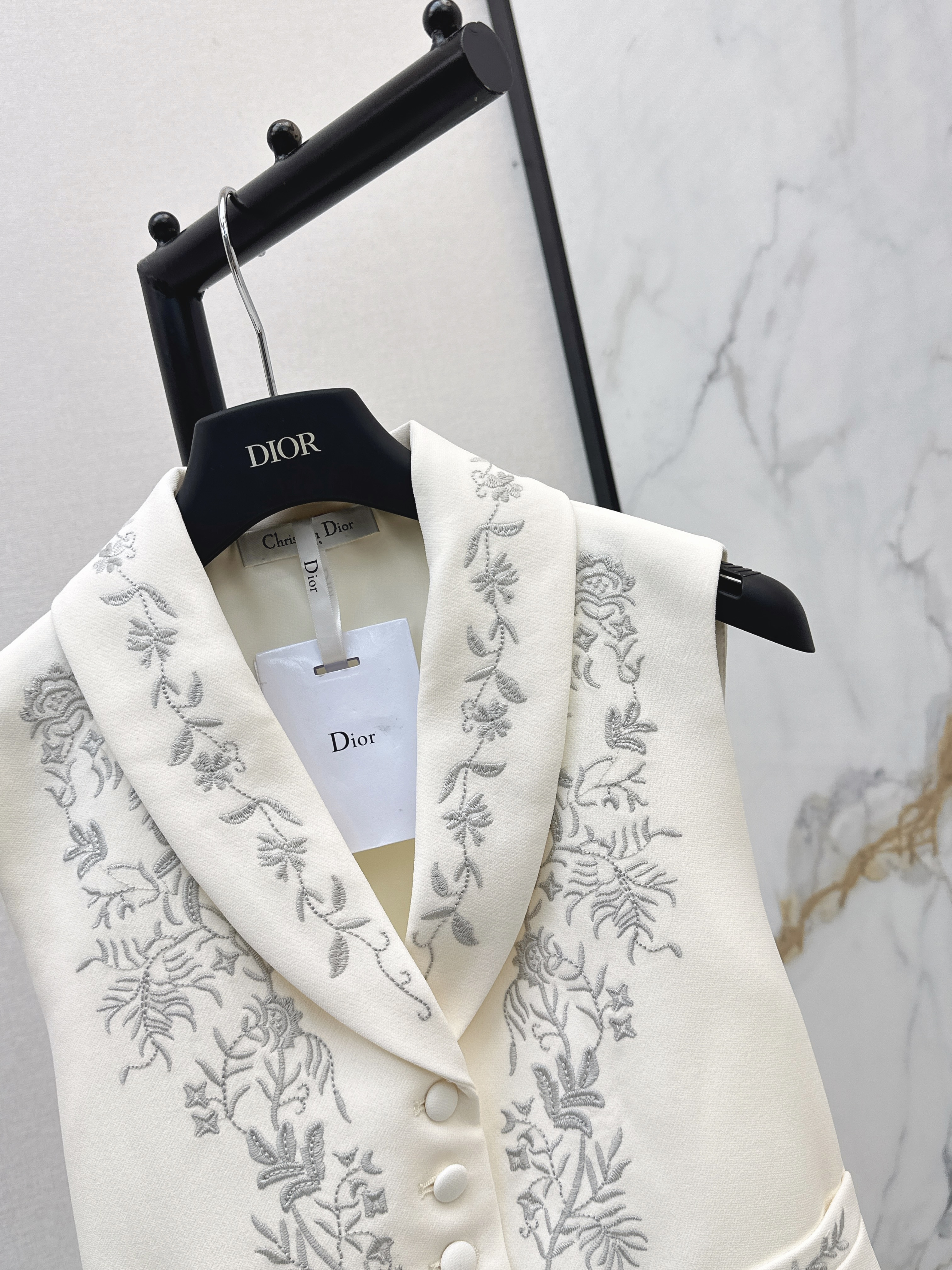 CD 26ss embroidery waistcoat