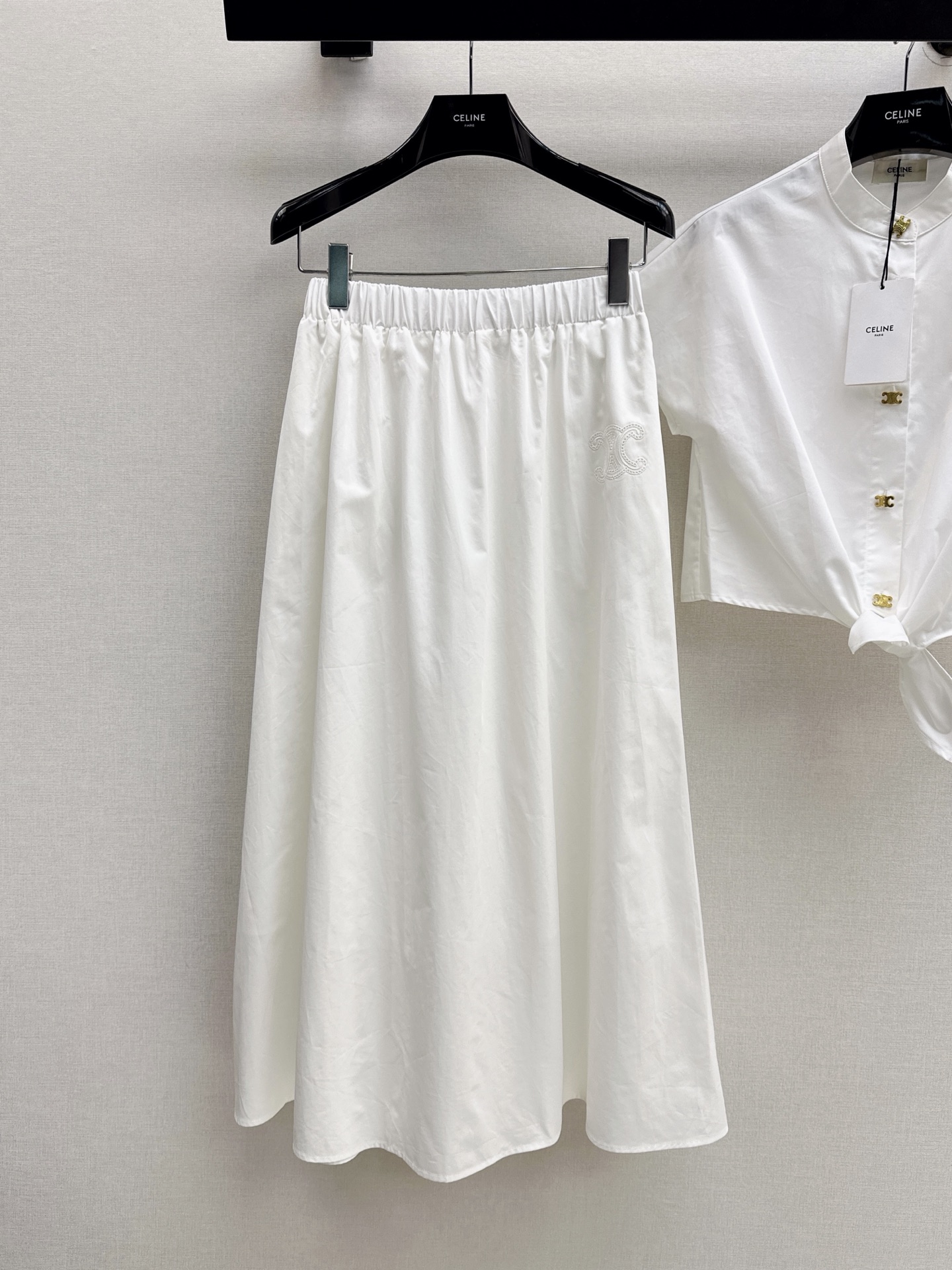Celi 26ss cropped shirt skirt set