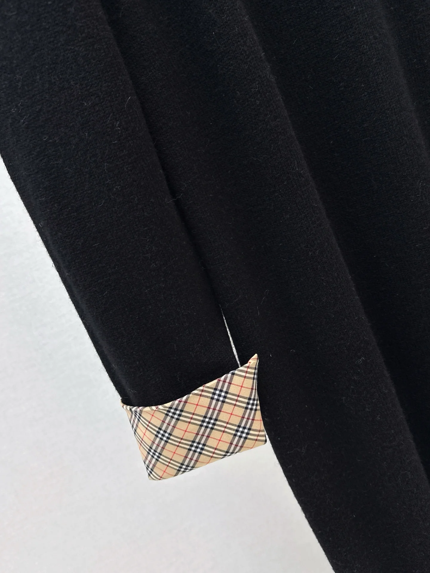 Burb 26ss 2in1 contrast wool dress