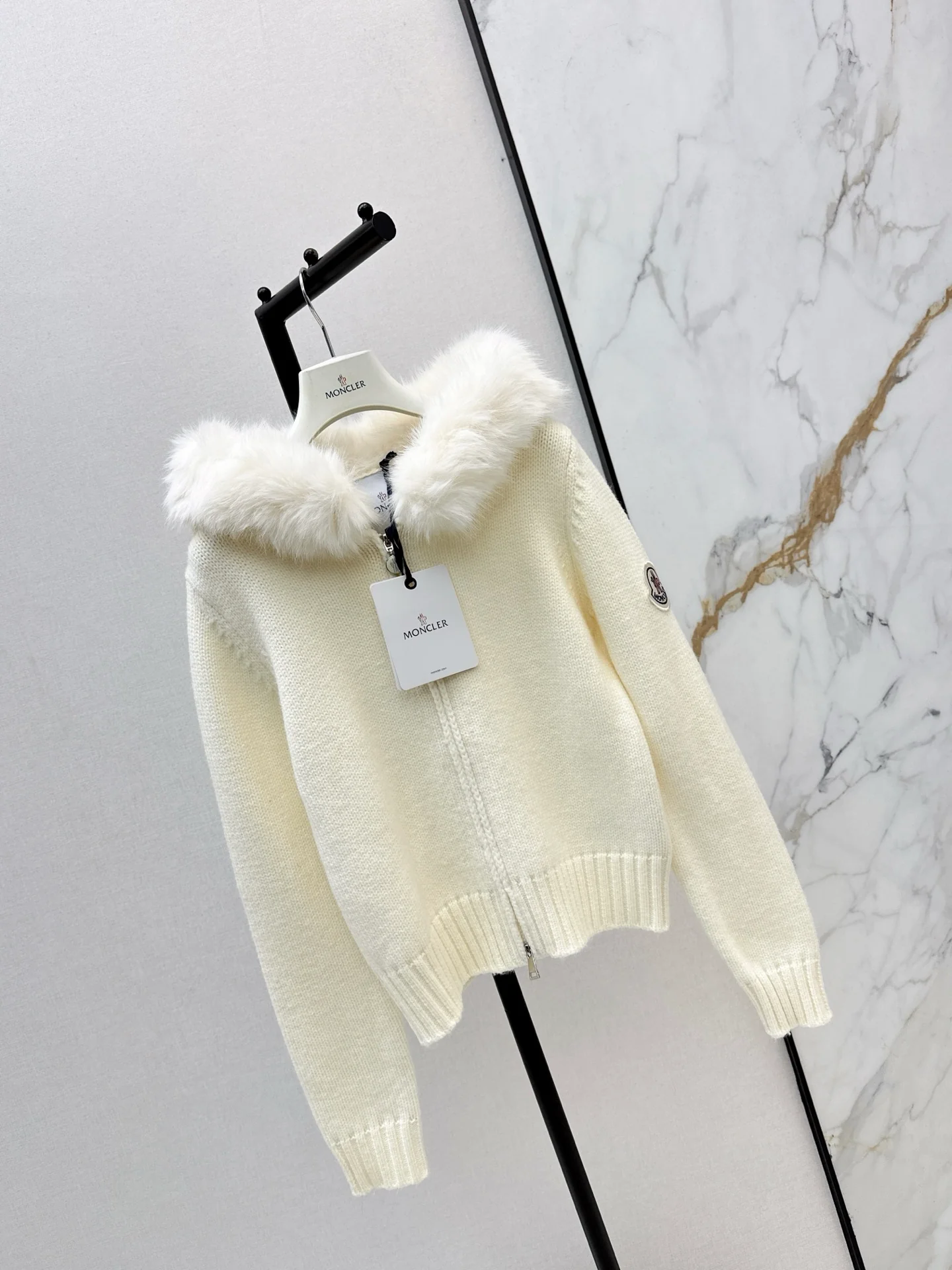 Monc 25fw detachable fur knit jacket