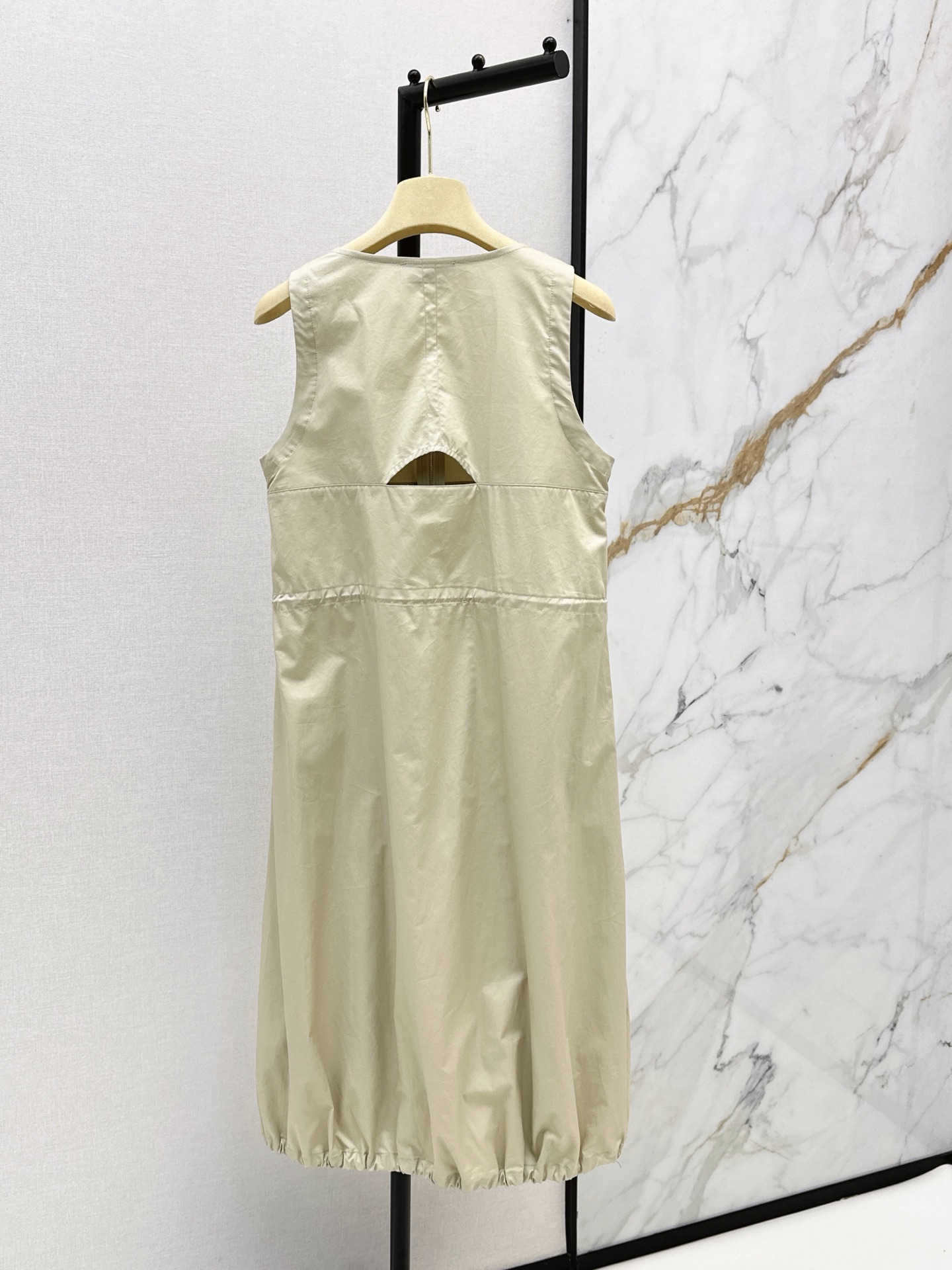 Miu 26ss causual sleeveless dress