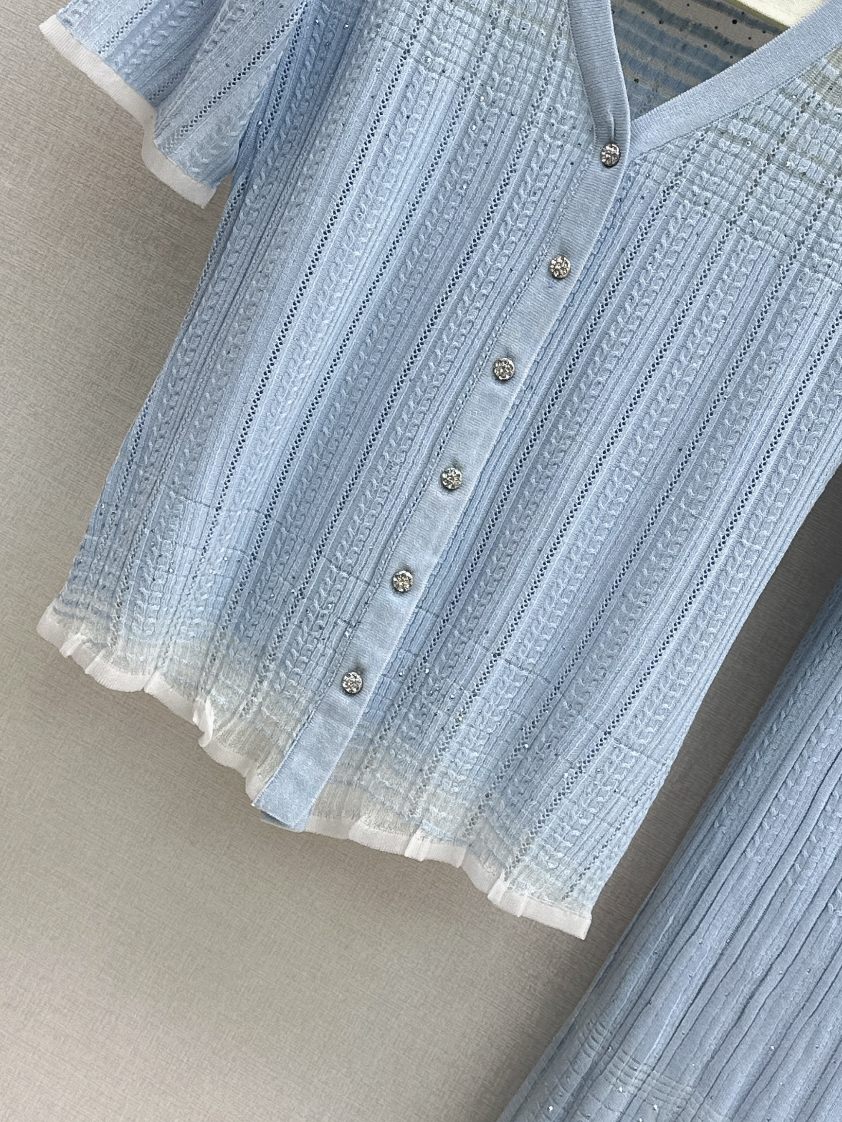 Chan 26ss knit cardigan skirt set